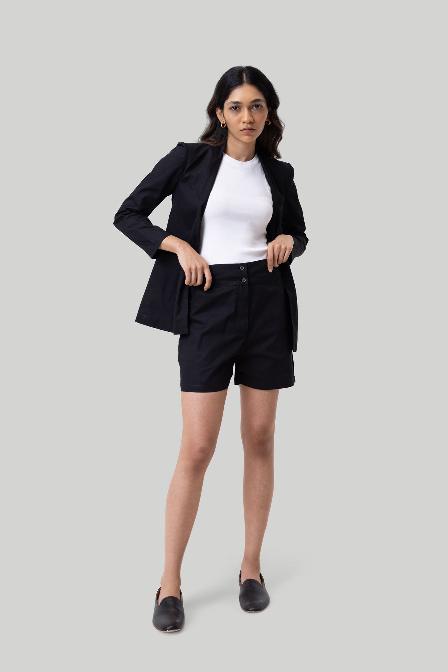 Summer Revival Set in Black | Color: Black | Size: XS Refurbished - Resistor (Note: This is a generic term for an electronic component, refurbished available on Cerqular