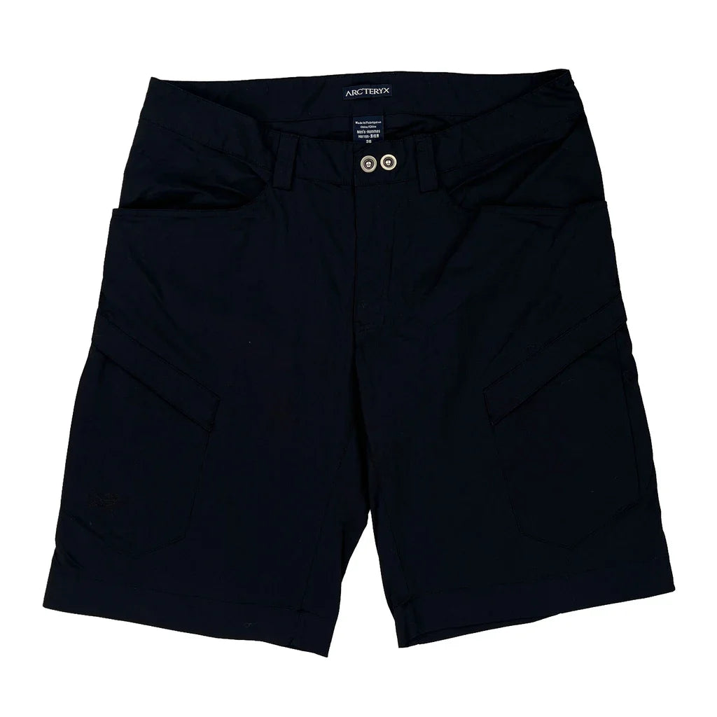 Buy Arc''Teryx Cargo Cargo Shorts - 38W 11L Black Nylon Refurbished - $60.29 Arc''Teryx Cargo Cargo Shorts - 38W 11L Black Nylon Refurbished - Thrifted (note: this is a term often used to describe second- refurbished available on Cerqular