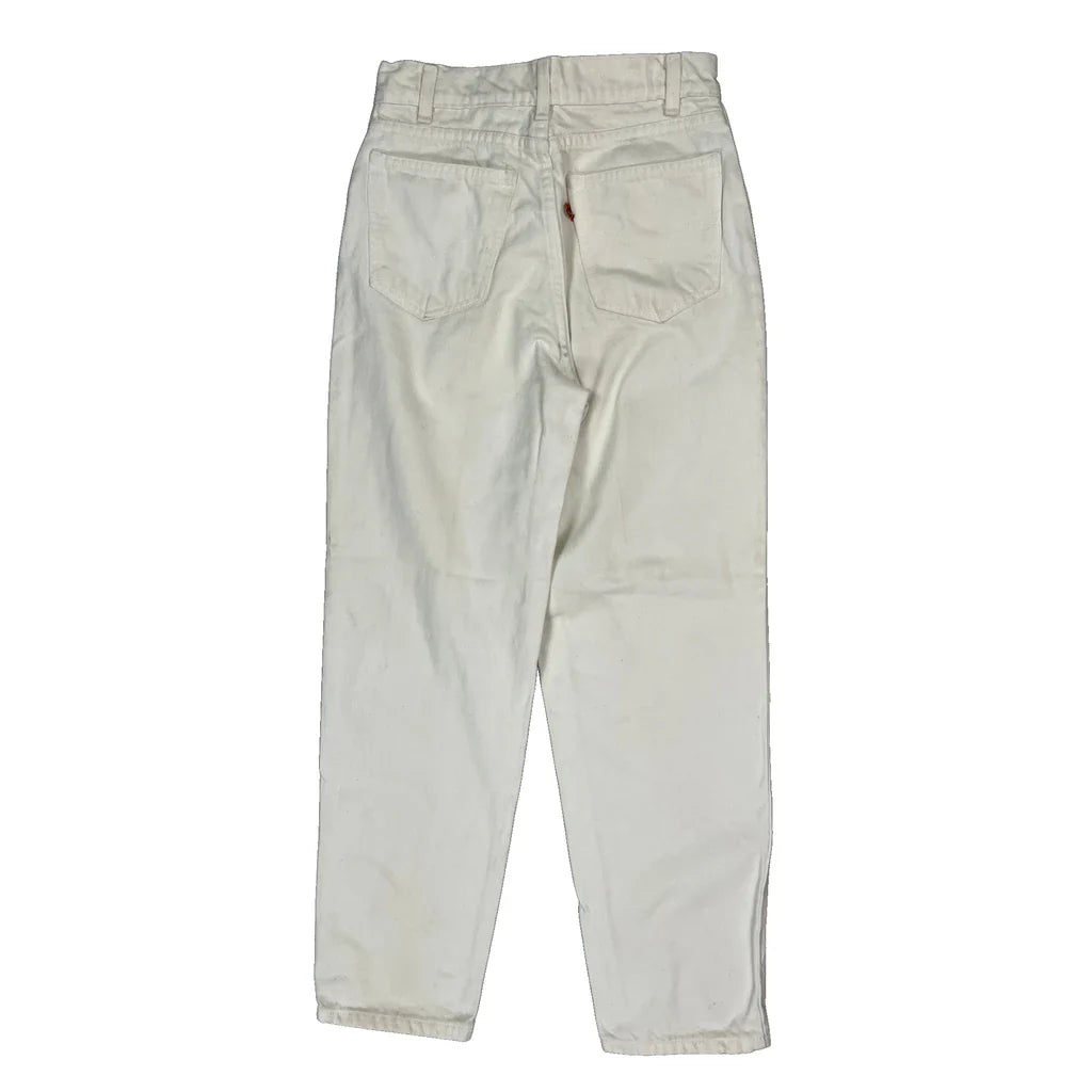 Levis Jeans - 26W UK 8 White Cotton Refurbished - Thrifted (note: this is a term often used to describe second- refurbished available on Cerqular