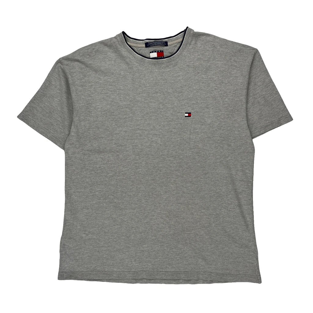 Buy Tommy Hilfiger T-Shirt - XL Grey Cotton Refurbished - $32.15 Tommy Hilfiger T-Shirt - XL Grey Cotton Refurbished - Thrifted (note: this is a term often used to describe second- refurbished available on Cerqular