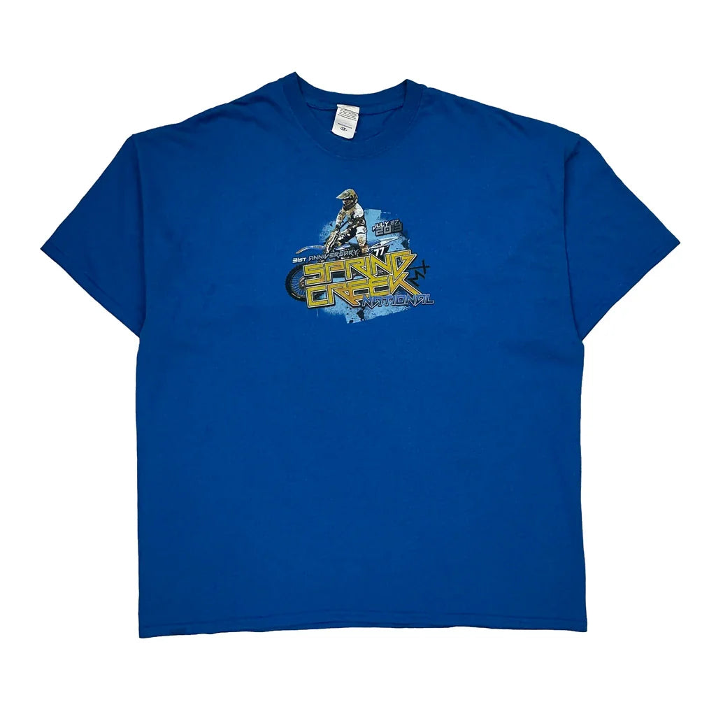 Lucas Oil Motocross Gildan Graphic T-Shirt - Medium Blue Cotton Refurbished - Thrifted (note: this is a term often used to describe second- refurbished available on Cerqular