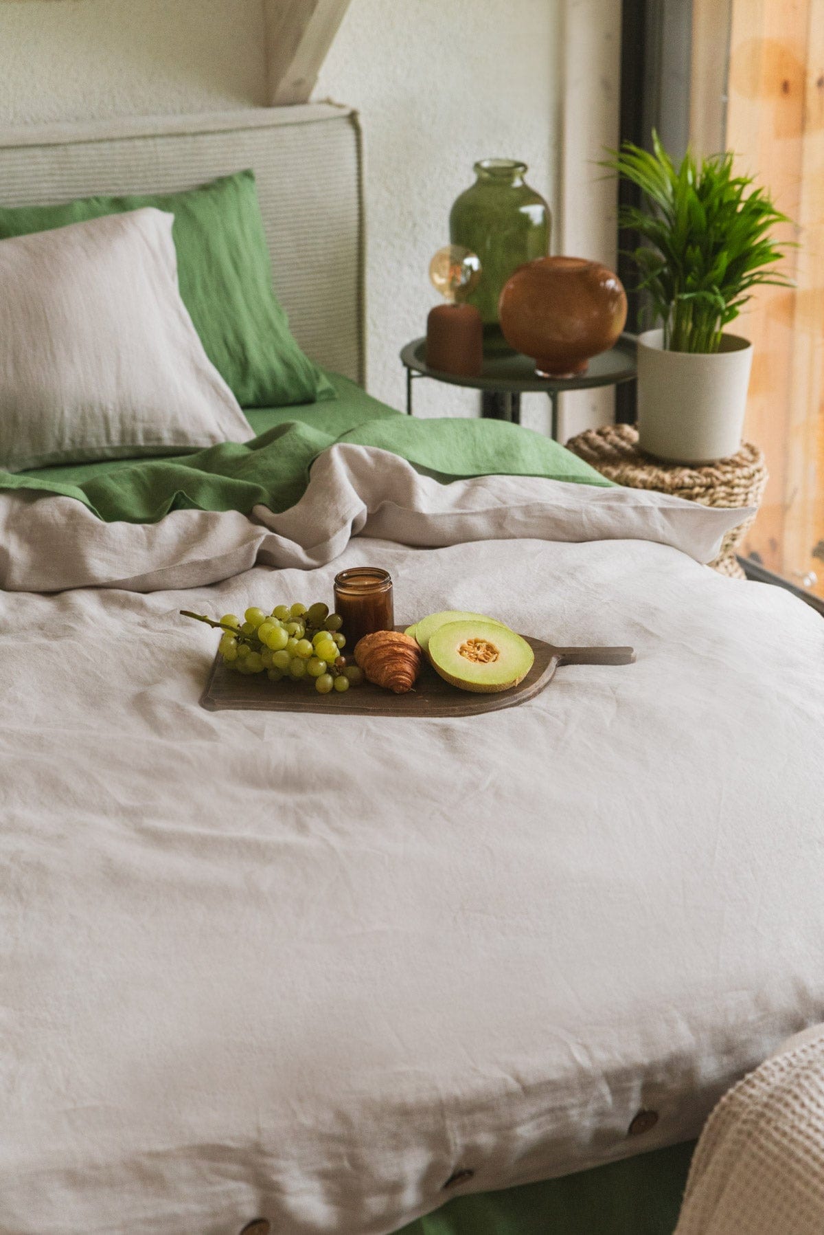 Linen bedding set in Cream | Size: US Cal.King + Queen Refurbished - $279.00 Linen bedding set in Cream | Size: US Cal.King + Queen Refurbished - Amour Linen refurbished available on Cerqular