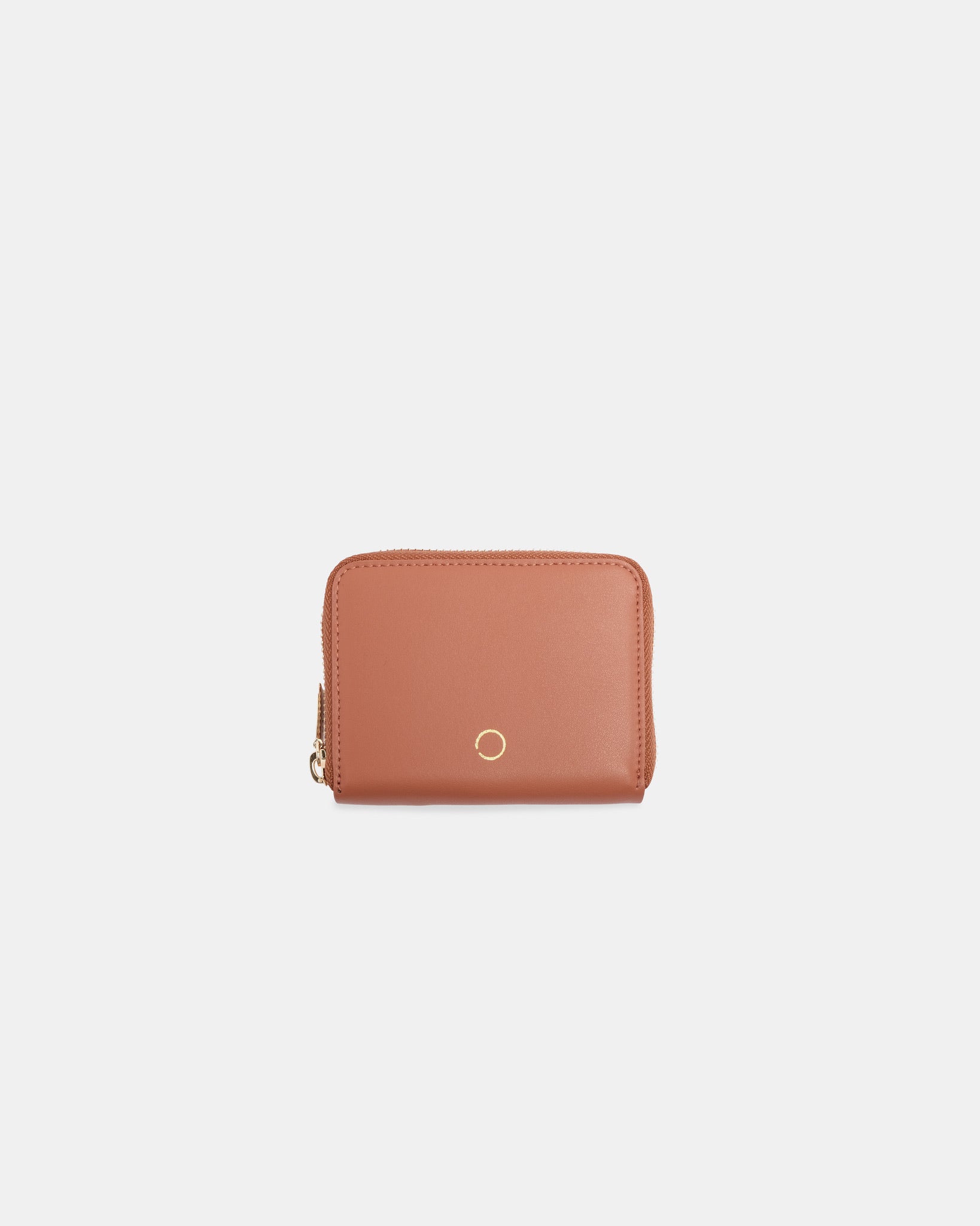 Buy BO Zipper Card Holder | Color: Tan Refurbished - $62.00 BO Zipper Card Holder | Color: Tan Refurbished - ONE (assuming it refers to the brand "ONE") refurbished available on Cerqular