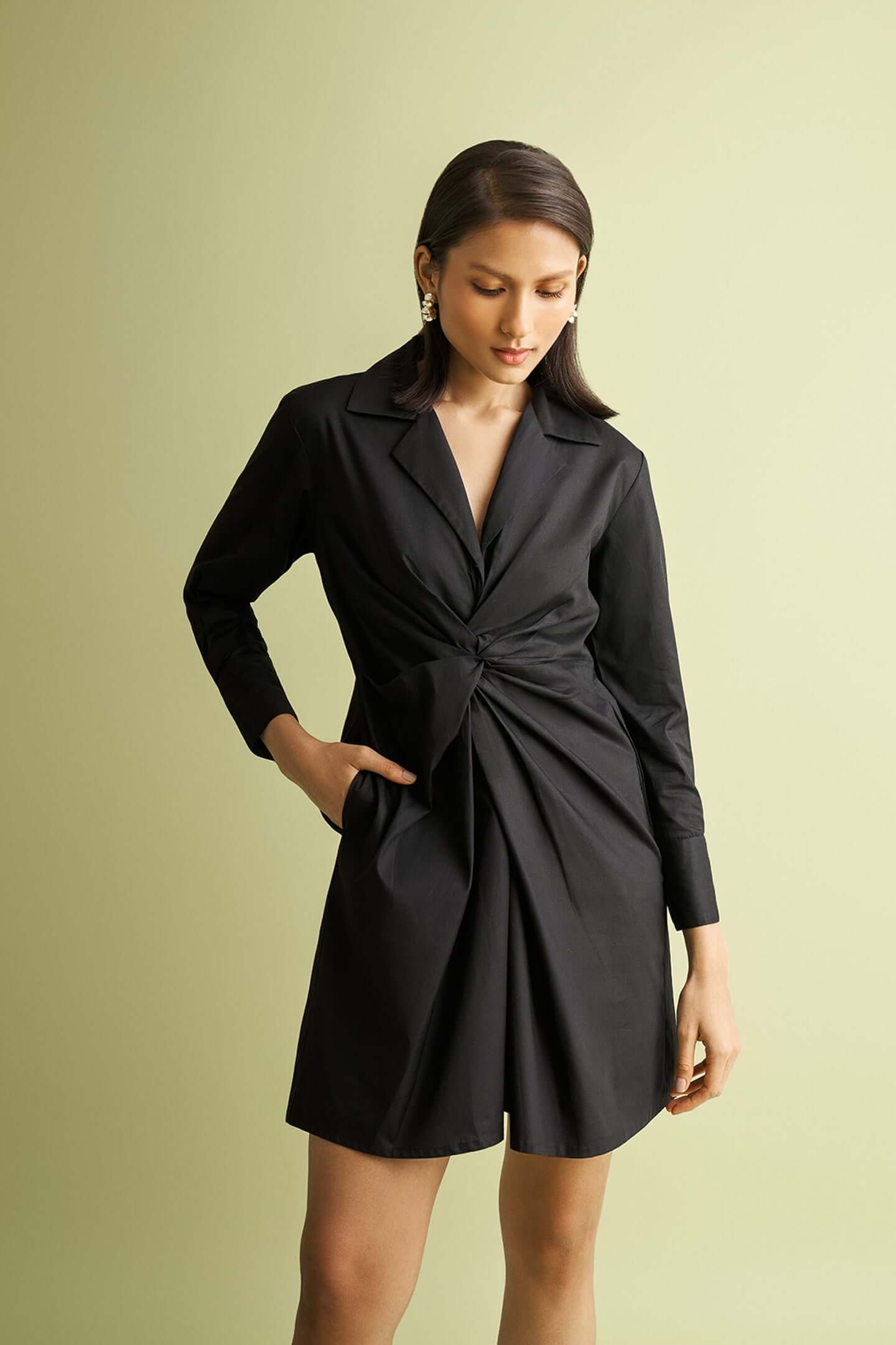 Front Twist Dress in Black | Color: Black | Size: 2XL Refurbished - Resistor (Note: This is a generic term for an electronic component, refurbished available on Cerqular