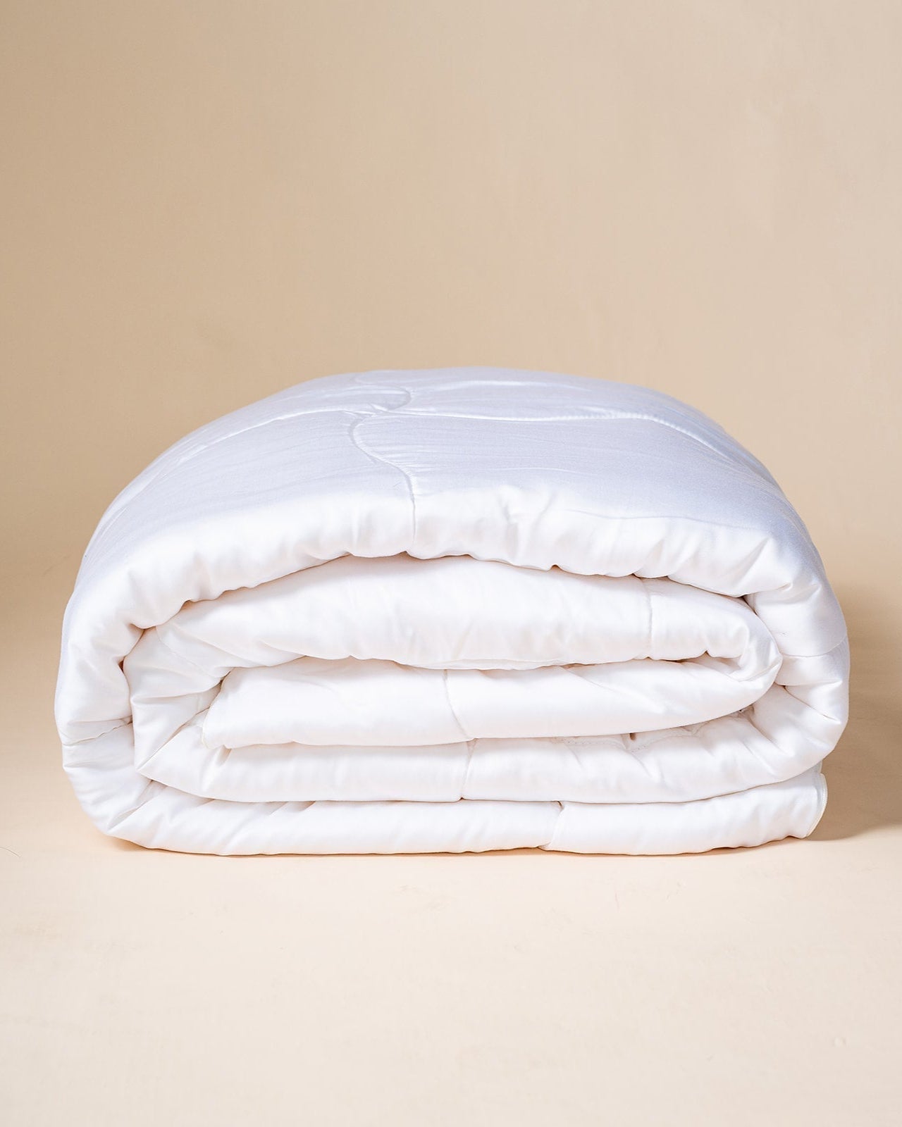 [Up to 50% off] Anti Allergy Bamboo Duvet | Size: Single Refurbished - Naked Lab (Note: I couldn't find a well-known brand refurbished available on Cerqular