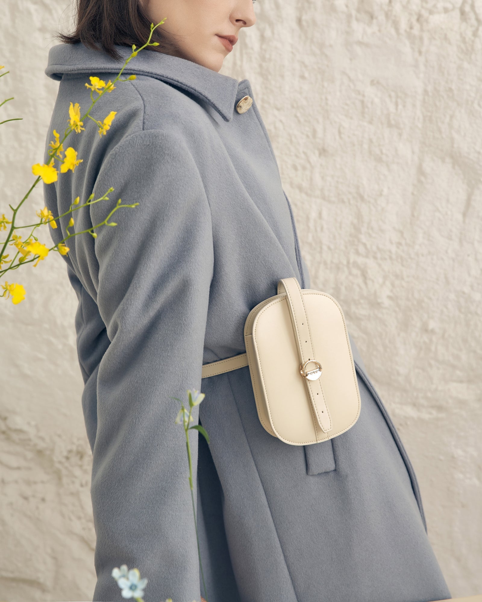 Hay Bag - OAT | Color: Oat Refurbished - ONE (assuming it refers to the brand "ONE") refurbished available on Cerqular