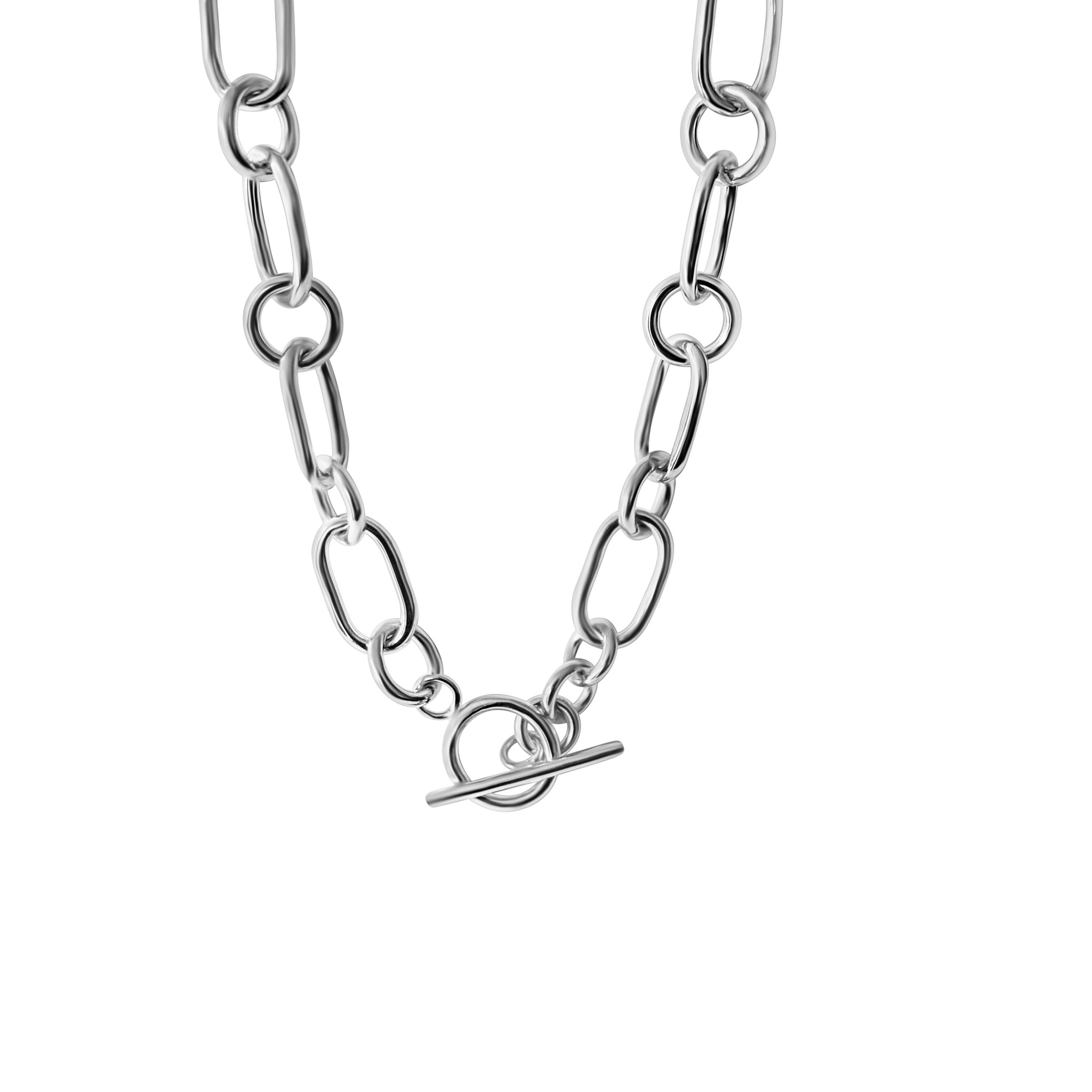 Nia Chain Necklace | Material: Silver | Size: 17 in Refurbished - N/A refurbished available on Cerqular