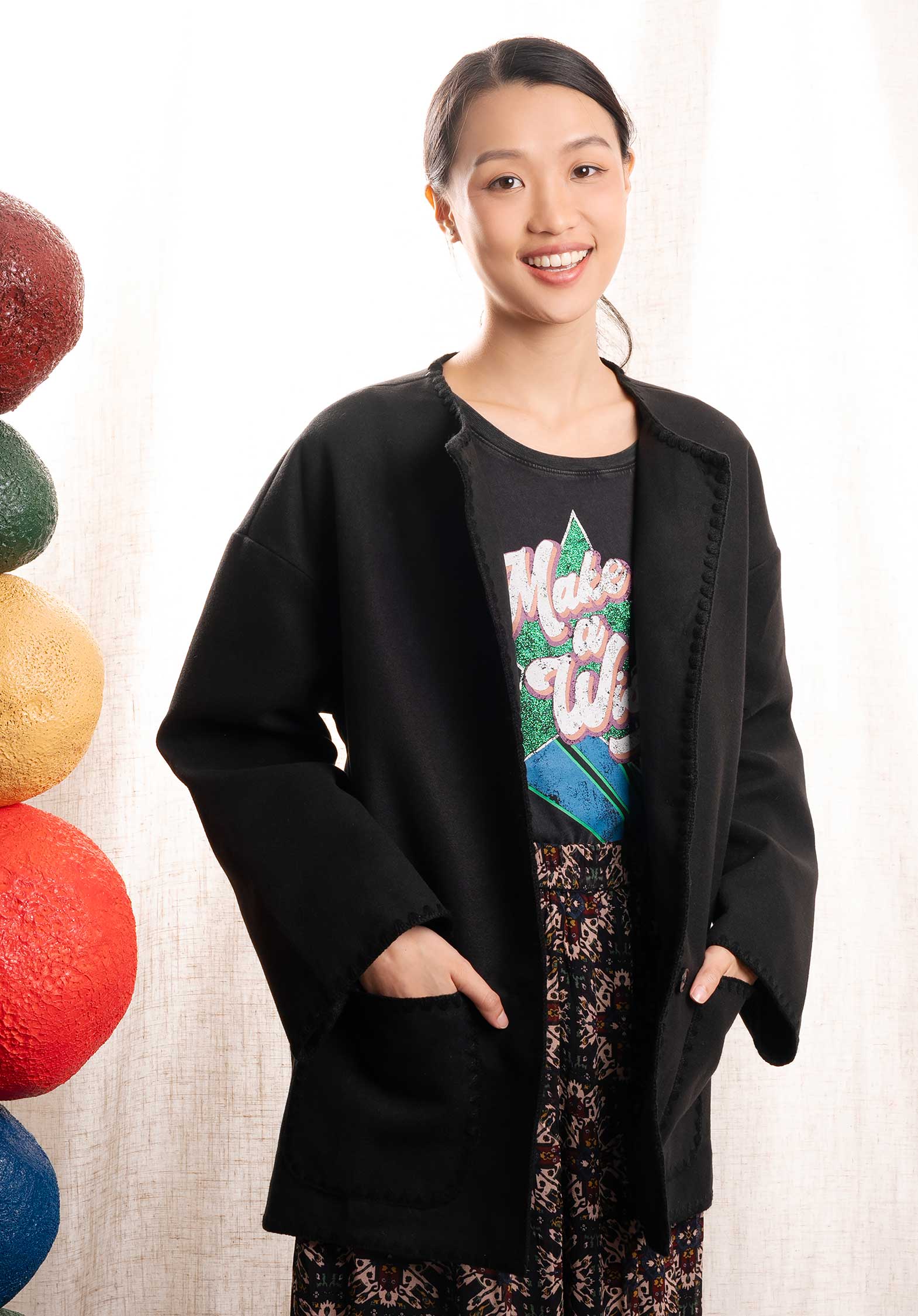 Buy Jacket 7501 Noir | Color: NOIR | Size: S Refurbished - $65.34 Jacket 7501 Noir | Color: NOIR | Size: S Refurbished - N/A (I could not find a well-known brand with this name refurbished available on Cerqular