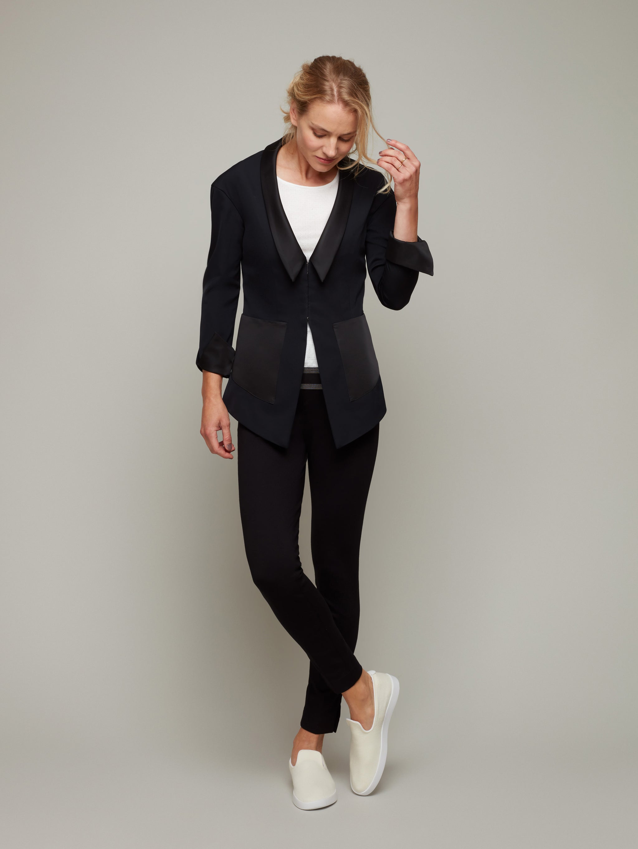 PEDIMENT | Deep V Drop-Shoulder Jacket | Color: Classic Black | Size: XXS Refurbished - N/A refurbished available on Cerqular