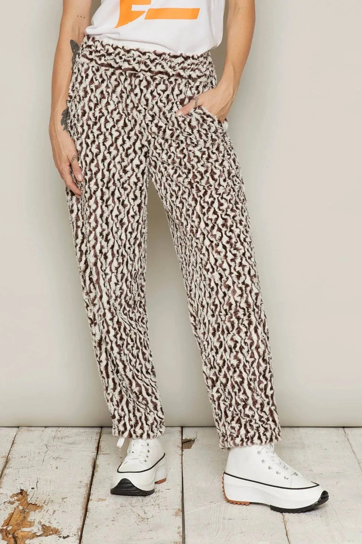 Buy Janet Trousers | size: XS Refurbished - $216.00 Janet Trousers | size: XS Refurbished - N/A refurbished available on Cerqular