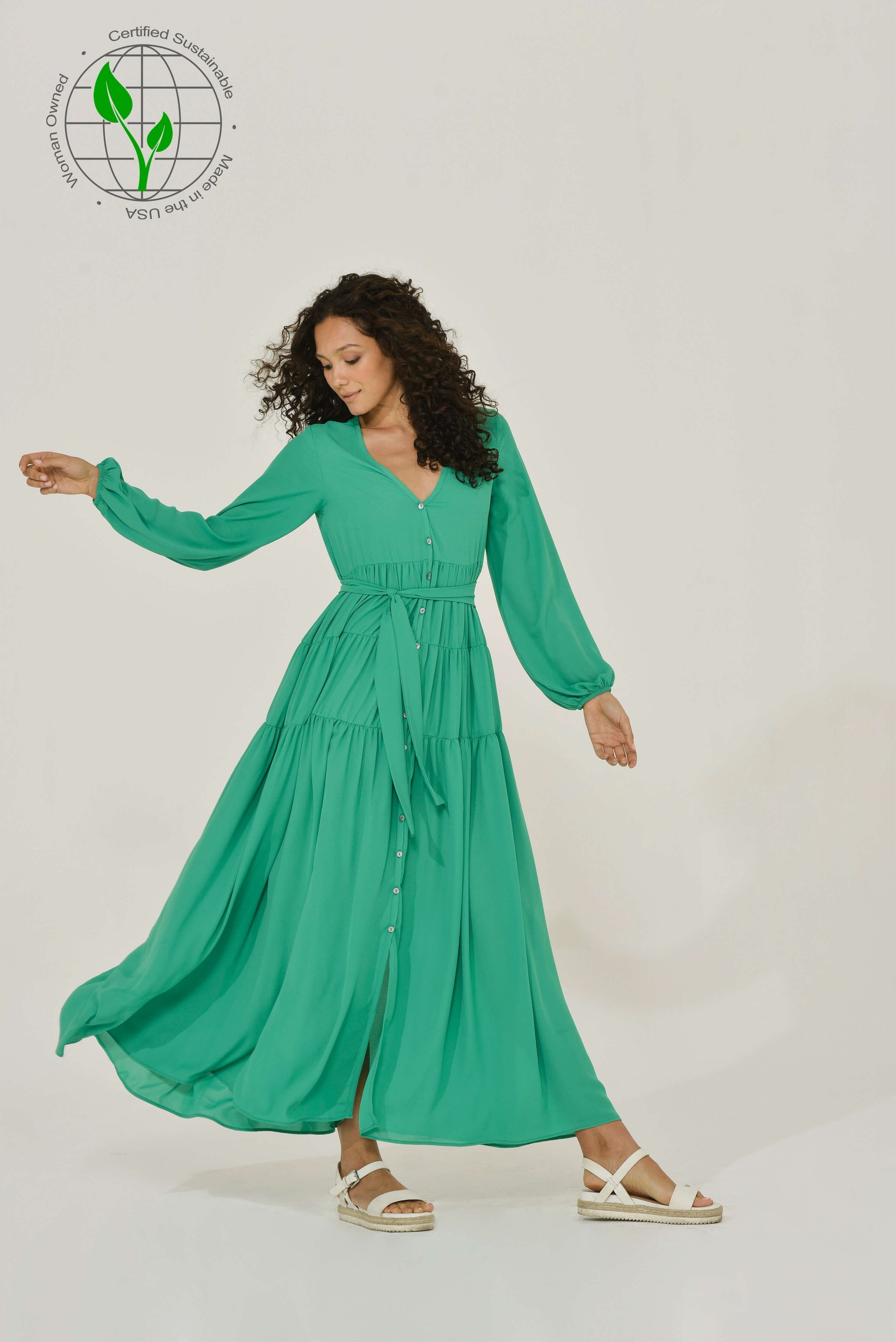 Buy Emerald Green Long Sleeve Chiffon Maxi Dress | Size: L | Color: #50C878 Refurbished - $150.00 Emerald Green Long Sleeve Chiffon Maxi Dress | Size: L | Color: #50C878 Refurbished - N/A (Intention Fashion is not a well-known brand) refurbished available on Cerqular