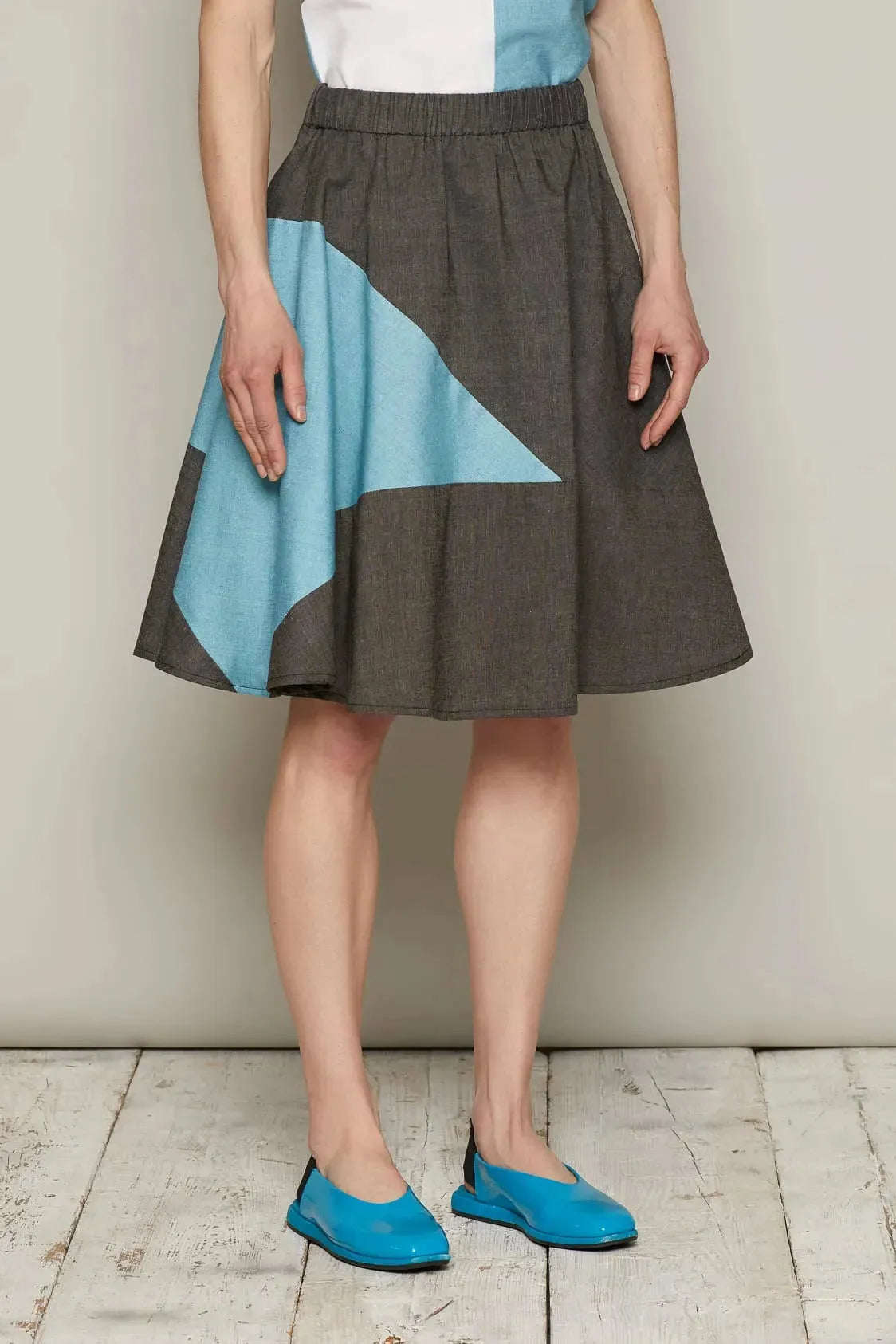 Koko Skirt (Grey) | size: XS Refurbished - N/A refurbished available on Cerqular