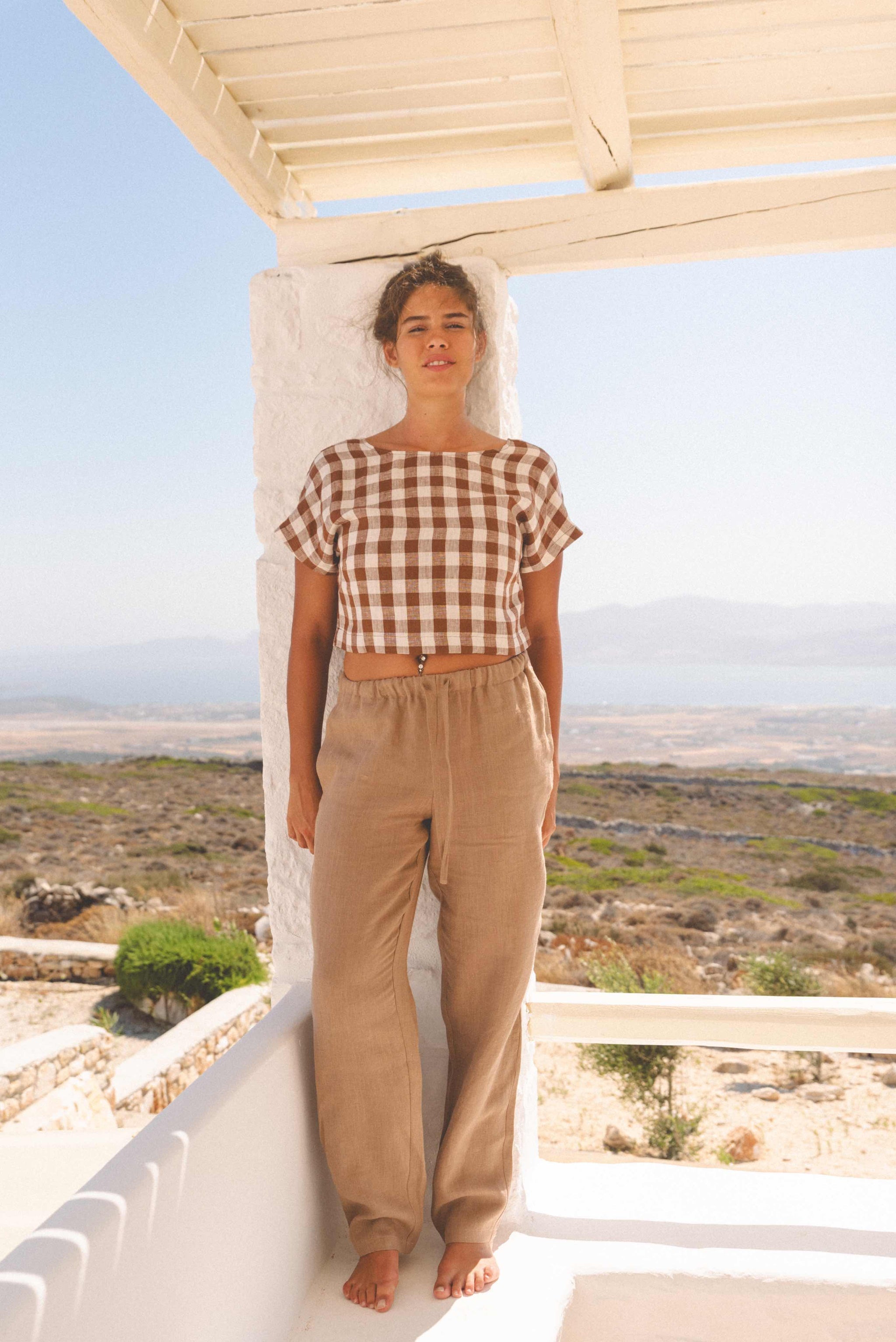 Buy Malmo straight linen pants in Rosy Brown | Size: M Refurbished - $125.00 Malmo straight linen pants in Rosy Brown | Size: M Refurbished - Amour Linen refurbished available on Cerqular