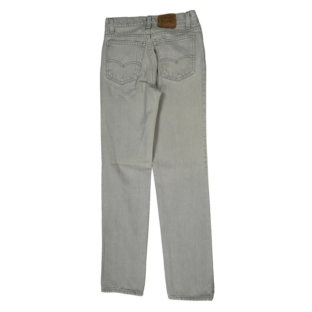 Levis Jeans - 28W UK 8 Light Wash Cotton Refurbished - Thrifted (note: this is a term often used to describe second- refurbished available on Cerqular