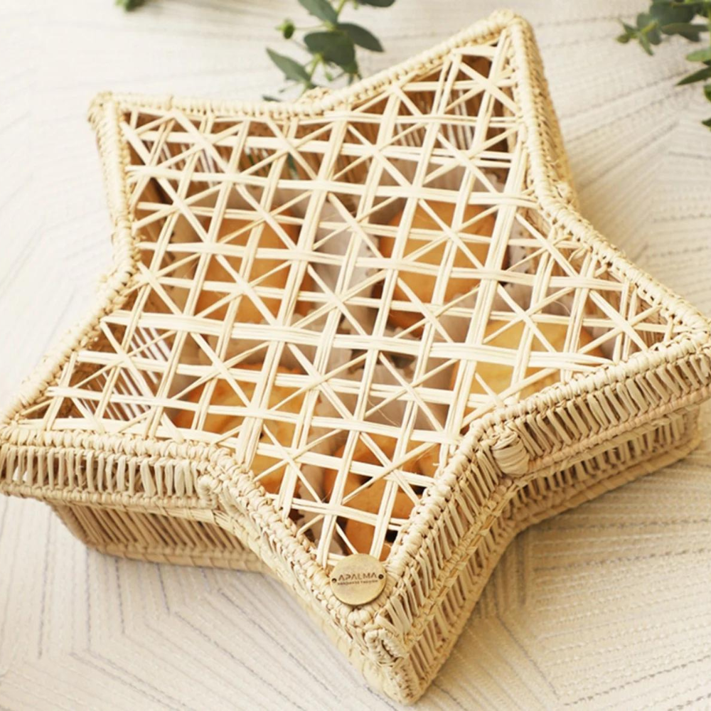 Star Box - Star Tray with Lid - Home Decor Refurbished - Apalma Handmade refurbished available on Cerqular