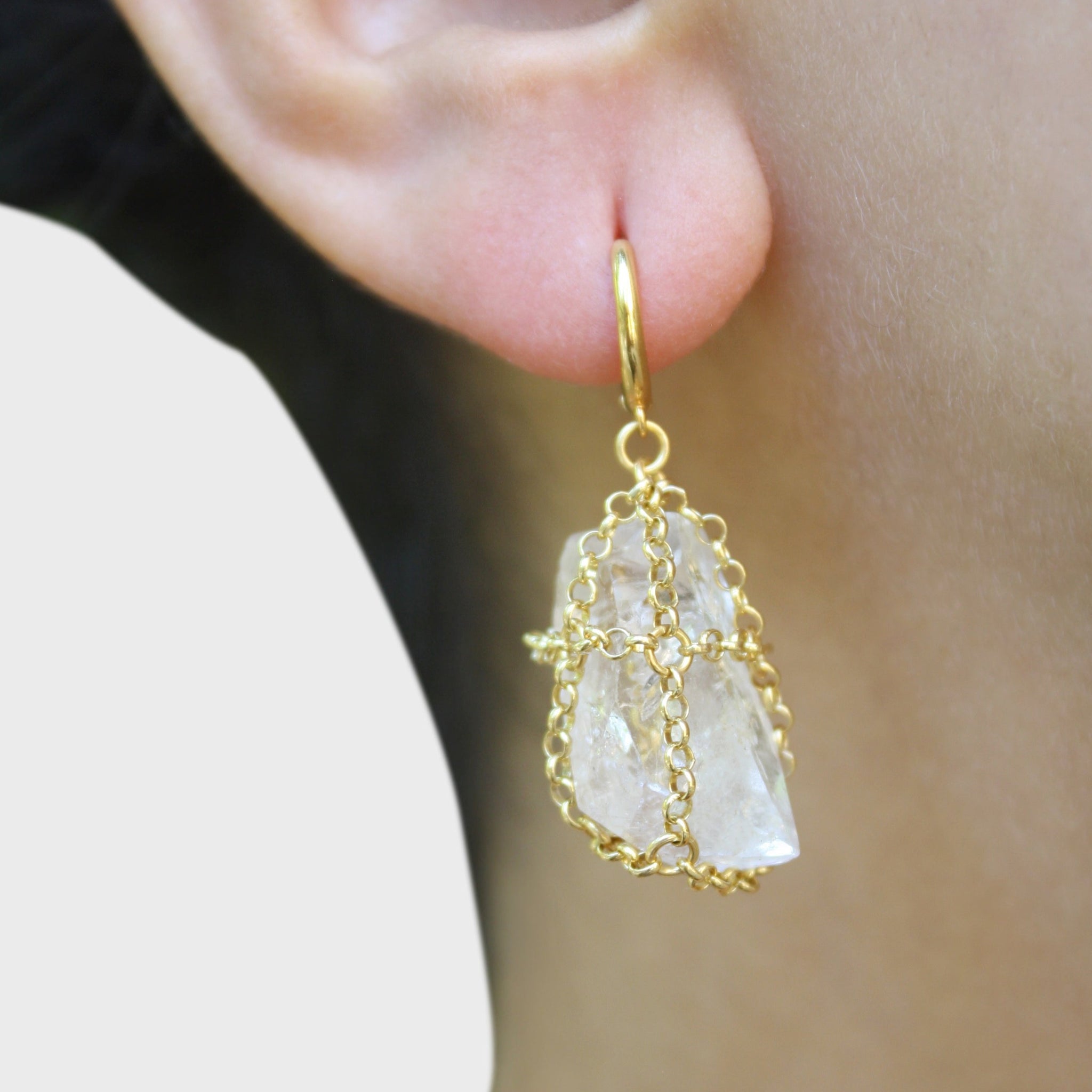 Single Caged Quartz Earring Refurbished - N/A (Note: There is no well-known brand with this name refurbished available on Cerqular