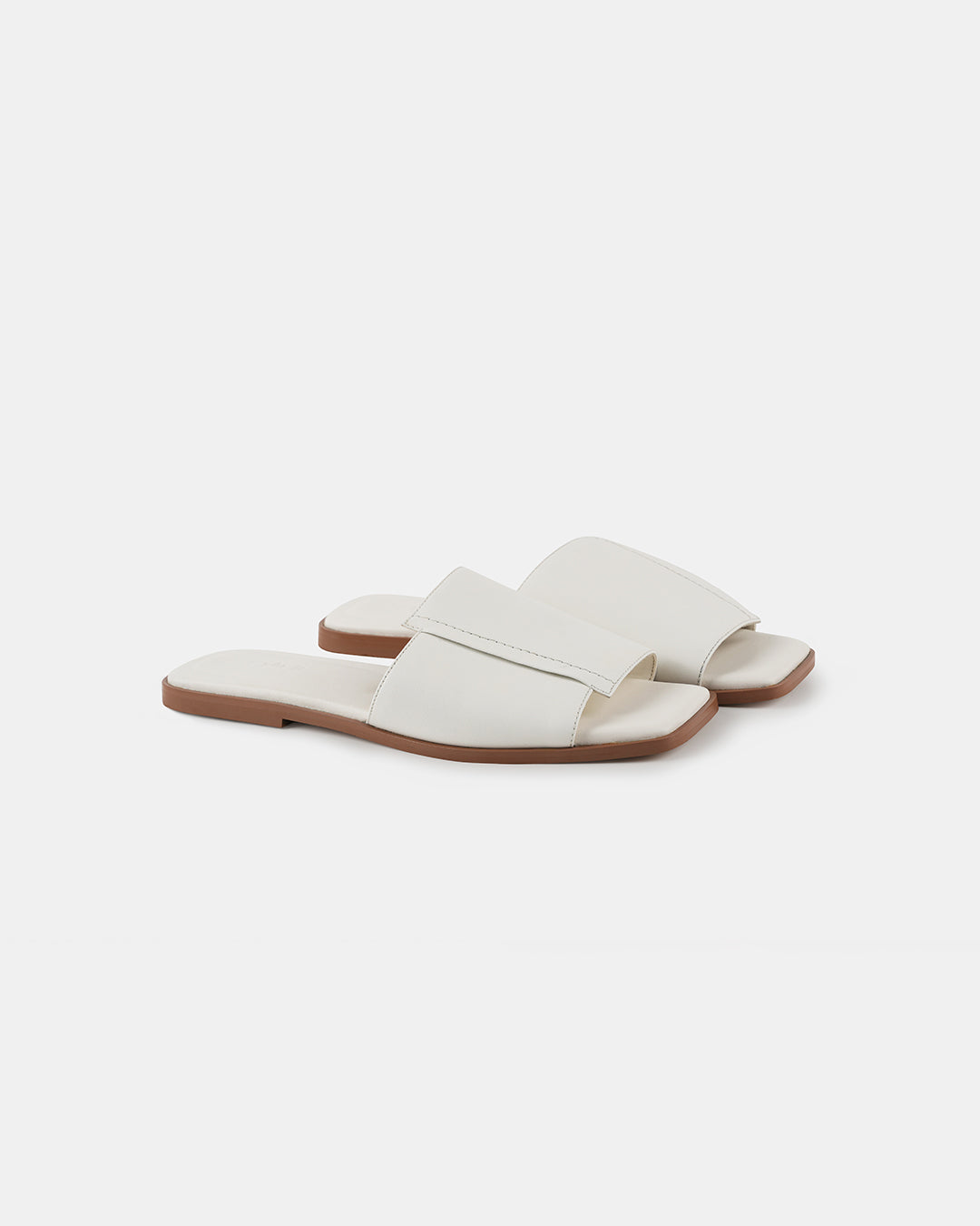 Buy 🌽 Peddle Corn leather Sandal | Color: mint x olive | Size: EU37 Refurbished - $32.00 🌽 Peddle Corn leather Sandal | Color: mint x olive | Size: EU37 Refurbished - ONE (assuming it refers to the brand "ONE") refurbished available on Cerqular
