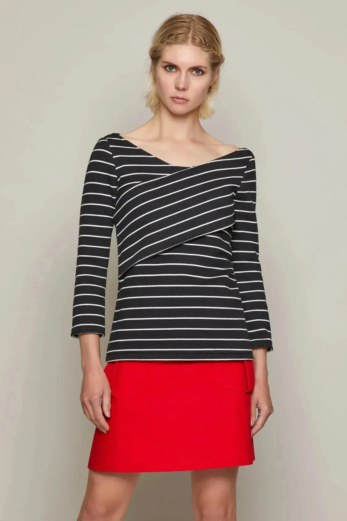 Buy Sophie Top (Black and White) | size: XS Refurbished - $144.00 Sophie Top (Black and White) | size: XS Refurbished - N/A refurbished available on Cerqular