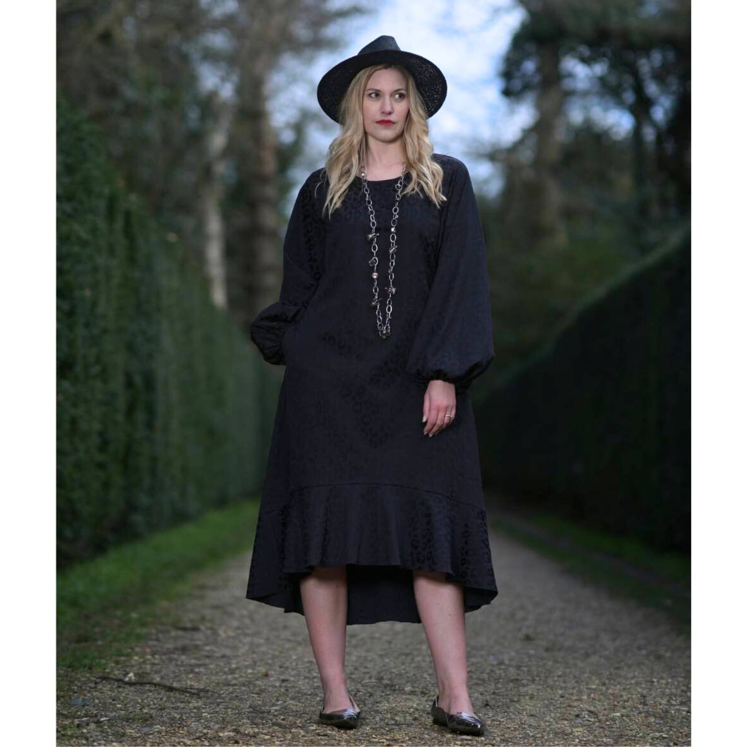 Plus Size Black Leopard Print Jacquard Midi Dress - Aphrodite - Up to UK 22/US 18 | Size: Size UK 20/ US 16 | Color: Black Refurbished - N/A refurbished available on Cerqular
