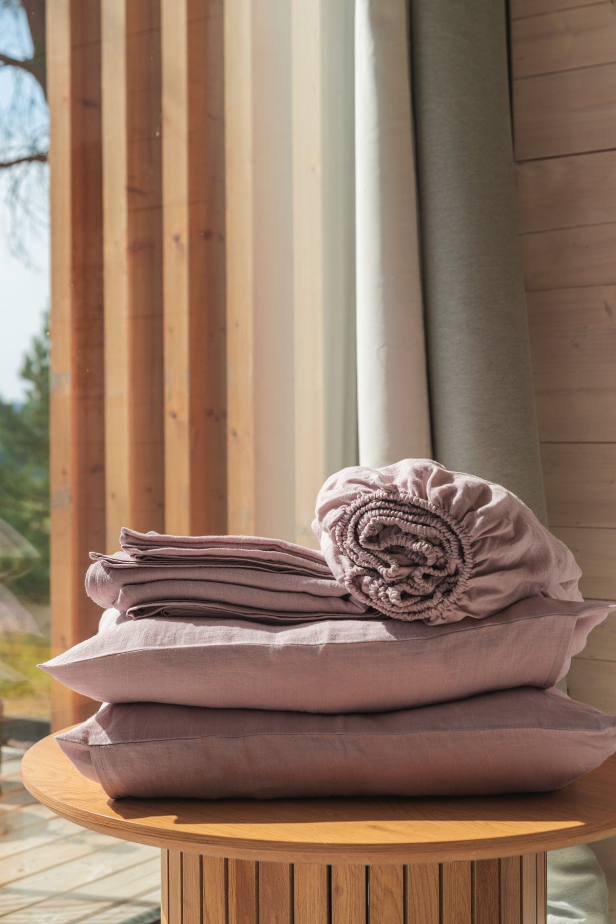 Linen sheets set in Dusty Rose | Size: US Full / Double DEEP + Queen pillowcases Refurbished - Amour Linen refurbished available on Cerqular