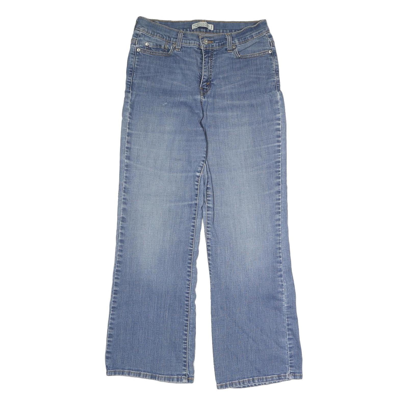 Buy LEVI'S Womens Regular Blue Denim Medium Wash Jeans W28 L28 Classic Straight Refurbished - $41.59 LEVI'S Womens Regular Blue Denim Medium Wash Jeans W28 L28 Classic Straight Refurbished - N/A refurbished available on Cerqular