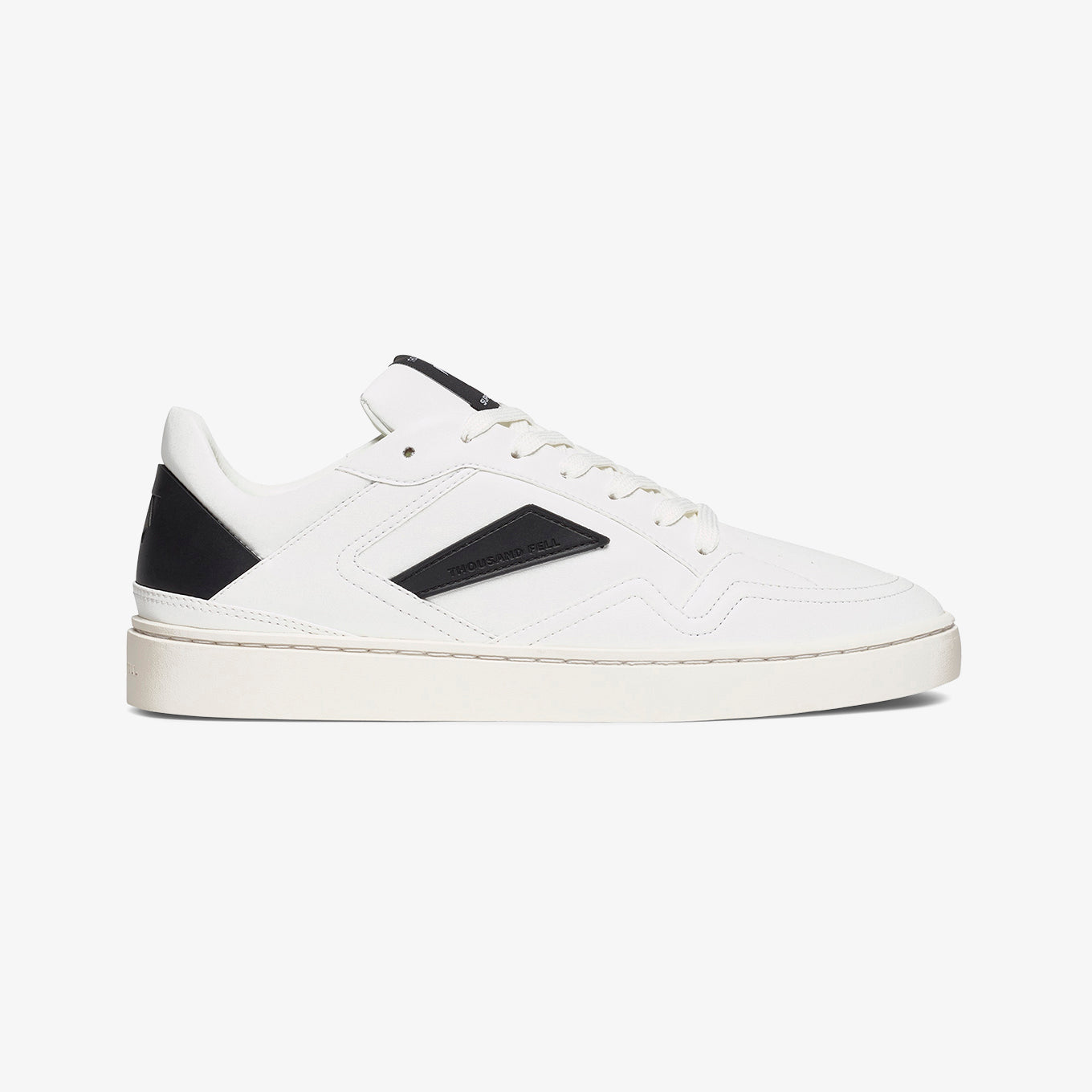 Women's Court | White-Black | Size: 9 Refurbished - Thousand Fell refurbished available on Cerqular