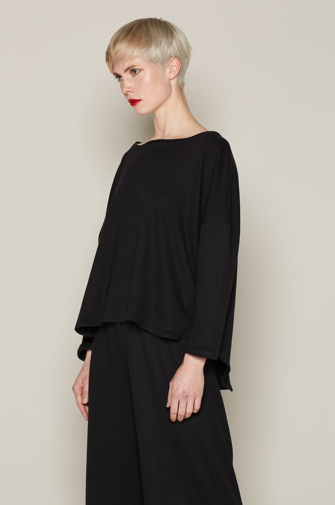 Sally Top (Black) | size: XL Refurbished - N/A refurbished available on Cerqular