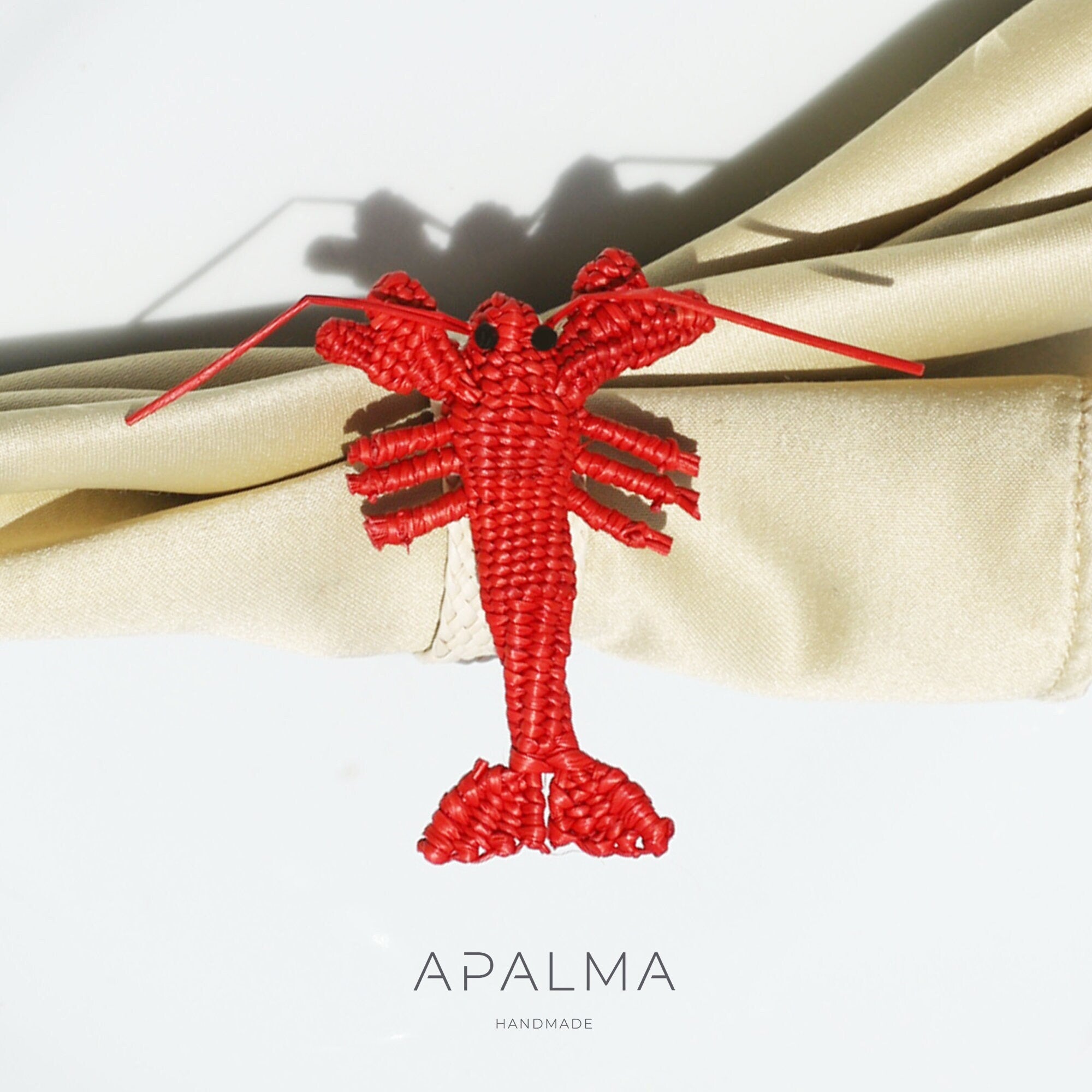 Lobster Napkin Ring made of iraca palm - Red - Sold by Set | Packaging: Pack of 4 Refurbished - Apalma Handmade refurbished available on Cerqular