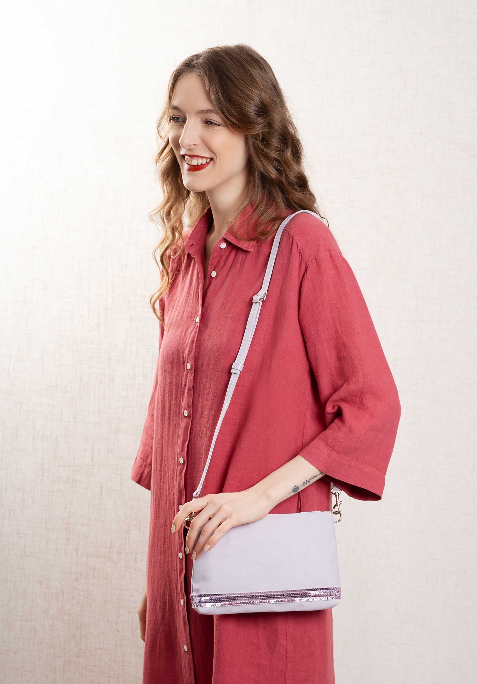 Crossbody Bag 0pve01-v41071 Aquarelle | Color: AQUARELLE | Size: U Refurbished - Rue Madame is a known brand, and the standardized name is " refurbished available on Cerqular