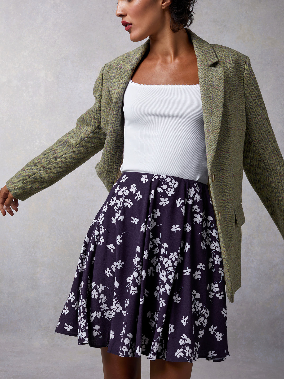 Buy Skirt Ludivine Marine | Color: MARINE | Size: FR-38 Refurbished - $111.87 Skirt Ludivine Marine | Color: MARINE | Size: FR-38 Refurbished - N/A (I could not find a well-known brand with this name refurbished available on Cerqular