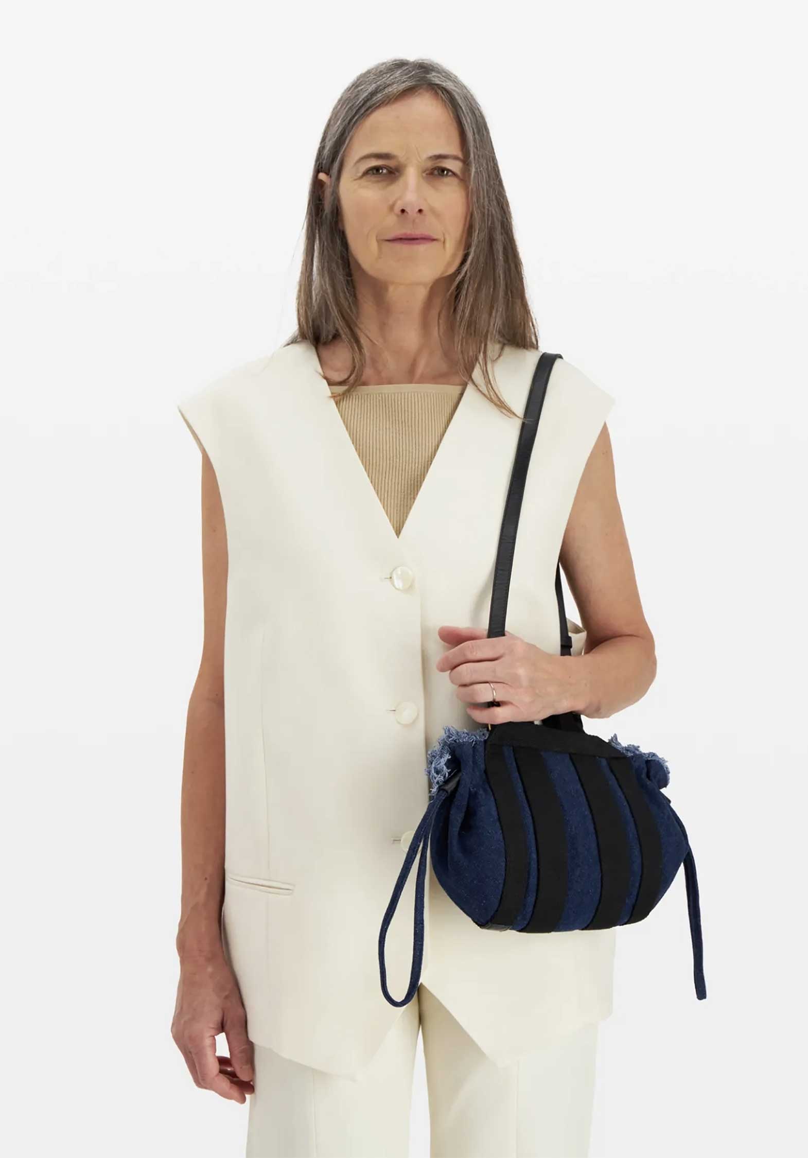 Crossbody Bag Ma17srob04m Blue | Color: BLUE | Size: U Refurbished - Rue Madame is a known brand, and the standardized name is " refurbished available on Cerqular