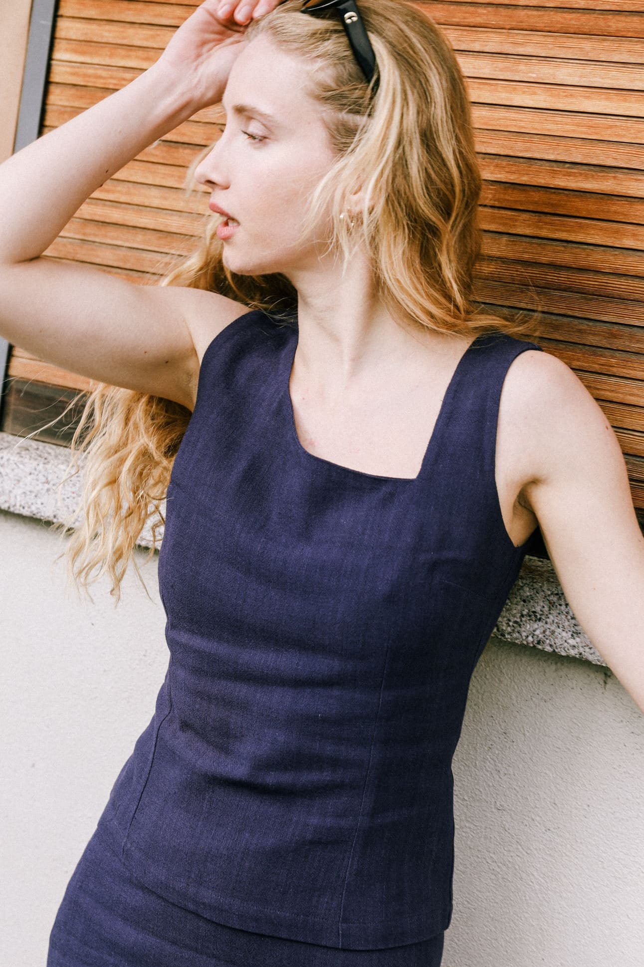 Top Azalée noir | Size: L Refurbished - Avani Apparel refurbished available on Cerqular