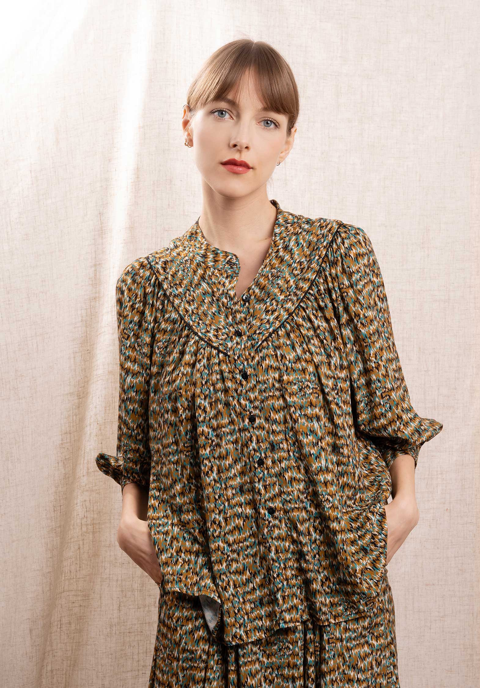 Blouse Idriss Brown-Multi | Color: BROWN MULTI | Size: L Refurbished - N/A (I could not find a well-known brand with this name refurbished available on Cerqular