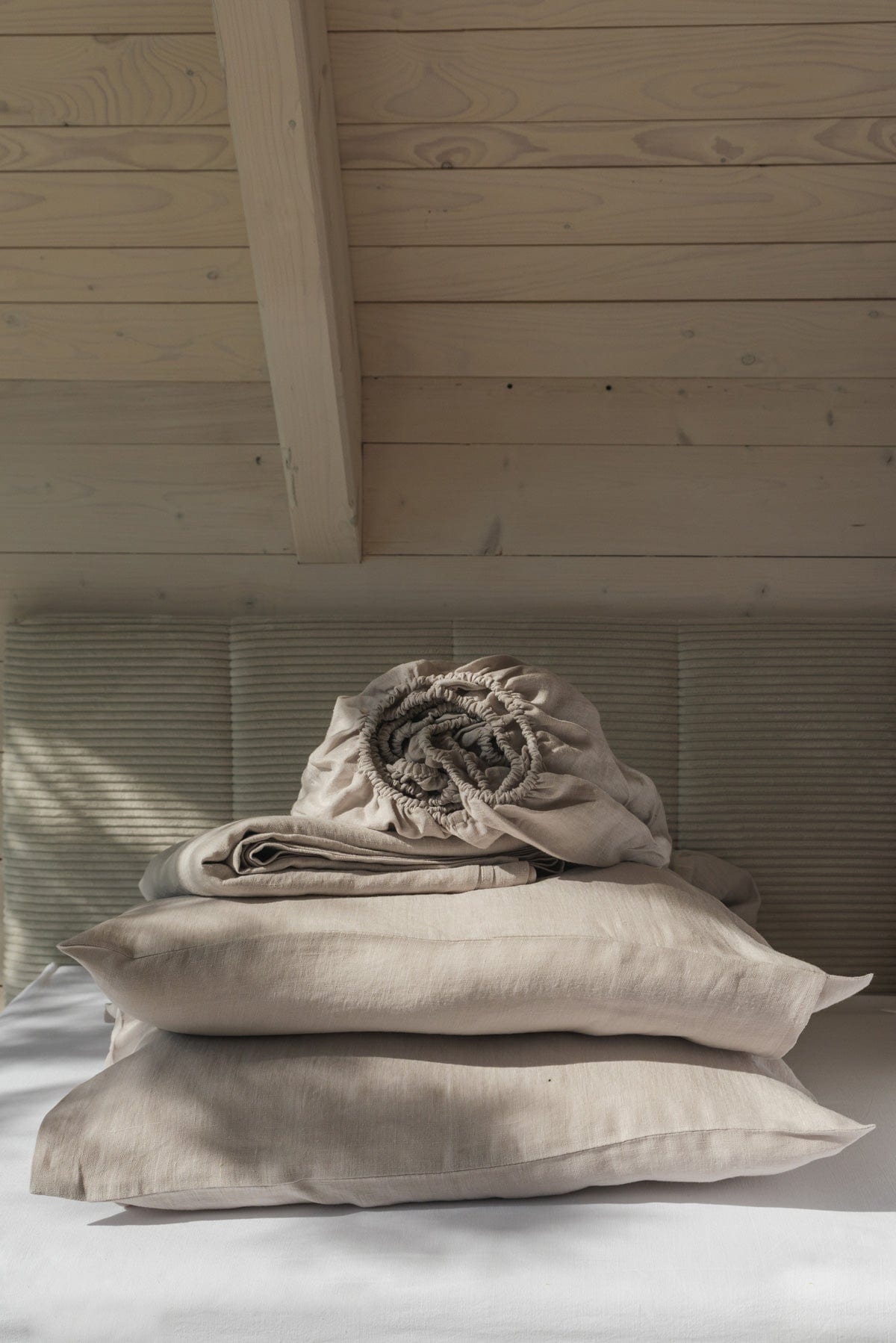 Linen sheets set in Cream | Size: US Full / Double + Standart pillowcases Refurbished - Amour Linen refurbished available on Cerqular