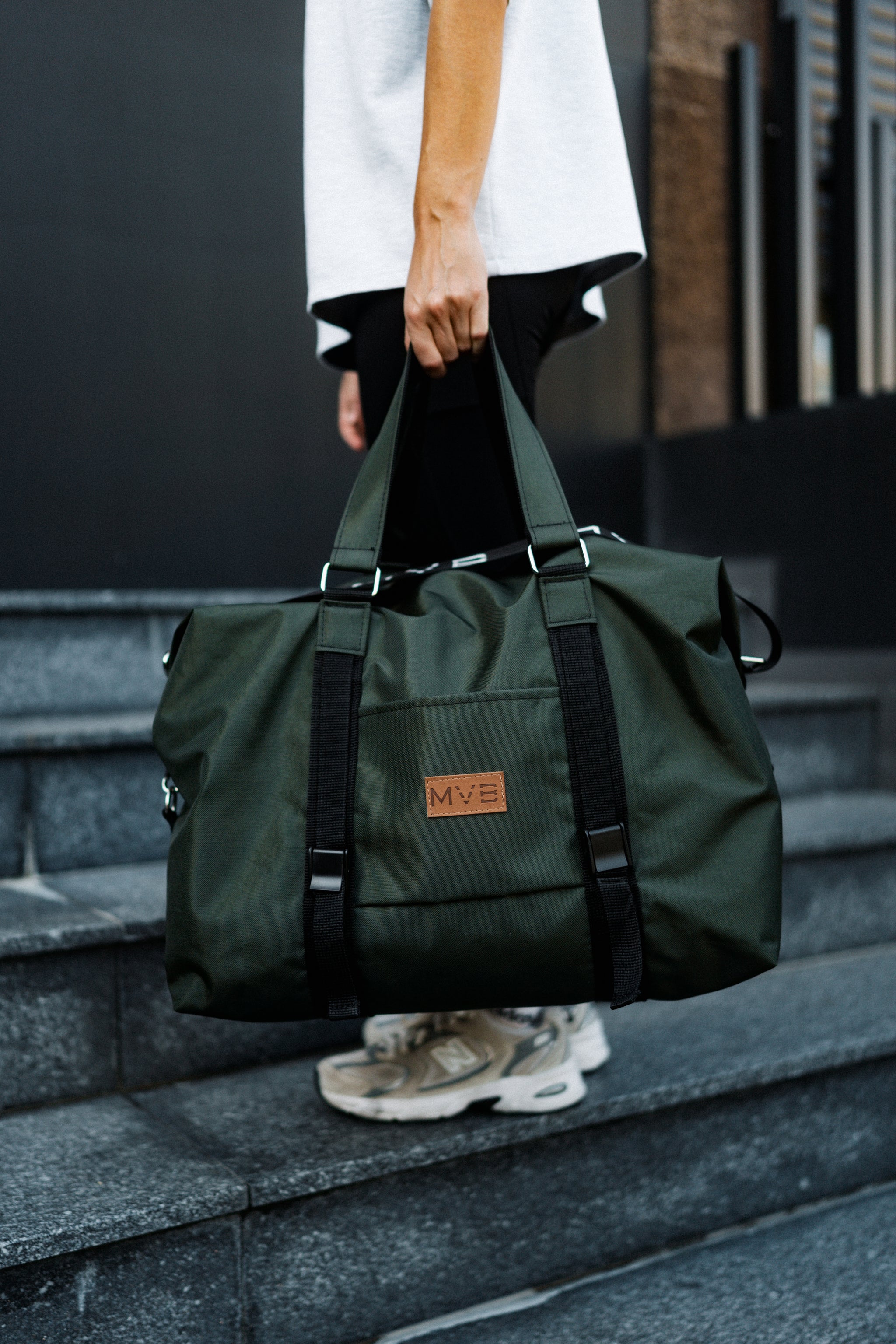 Flexy Duffle Bag green Refurbished - My Vegan Bags refurbished available on Cerqular