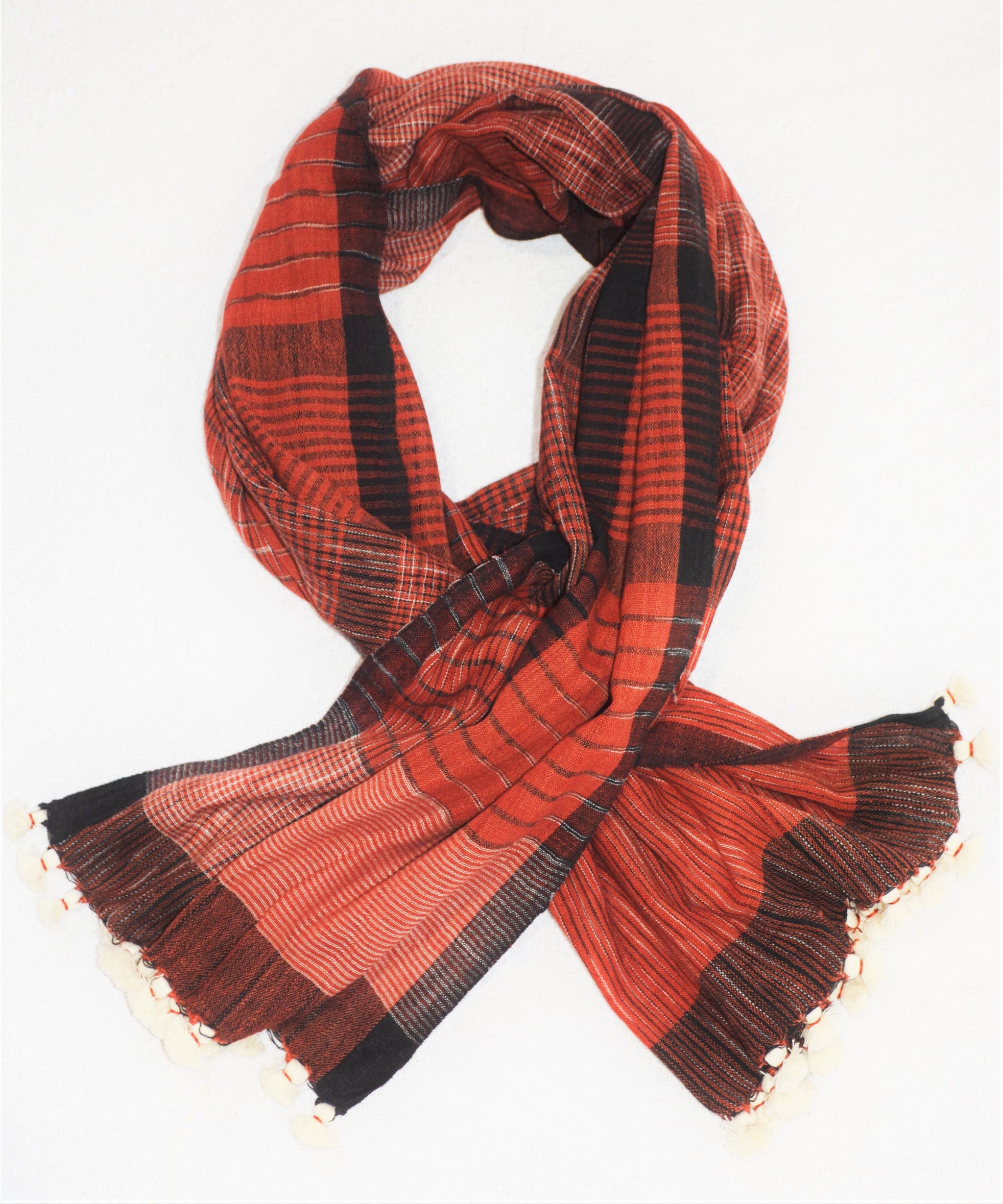 Hand woven cotton scarves Refurbished - N/A refurbished available on Cerqular