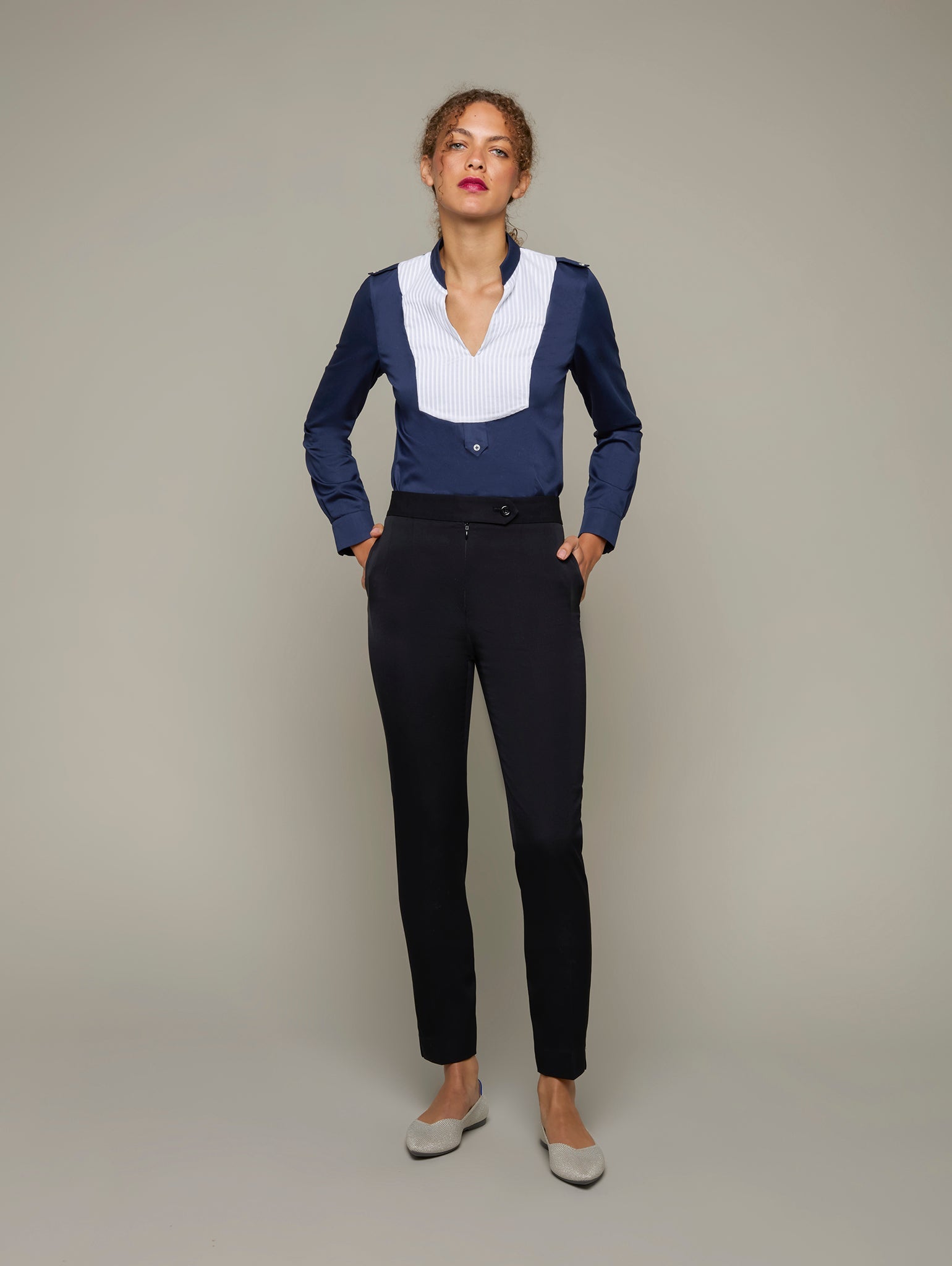 CROSETTE | Organic Cotton Pintuck Shirt | Colour: NAVY | Size: XS Refurbished - N/A refurbished available on Cerqular