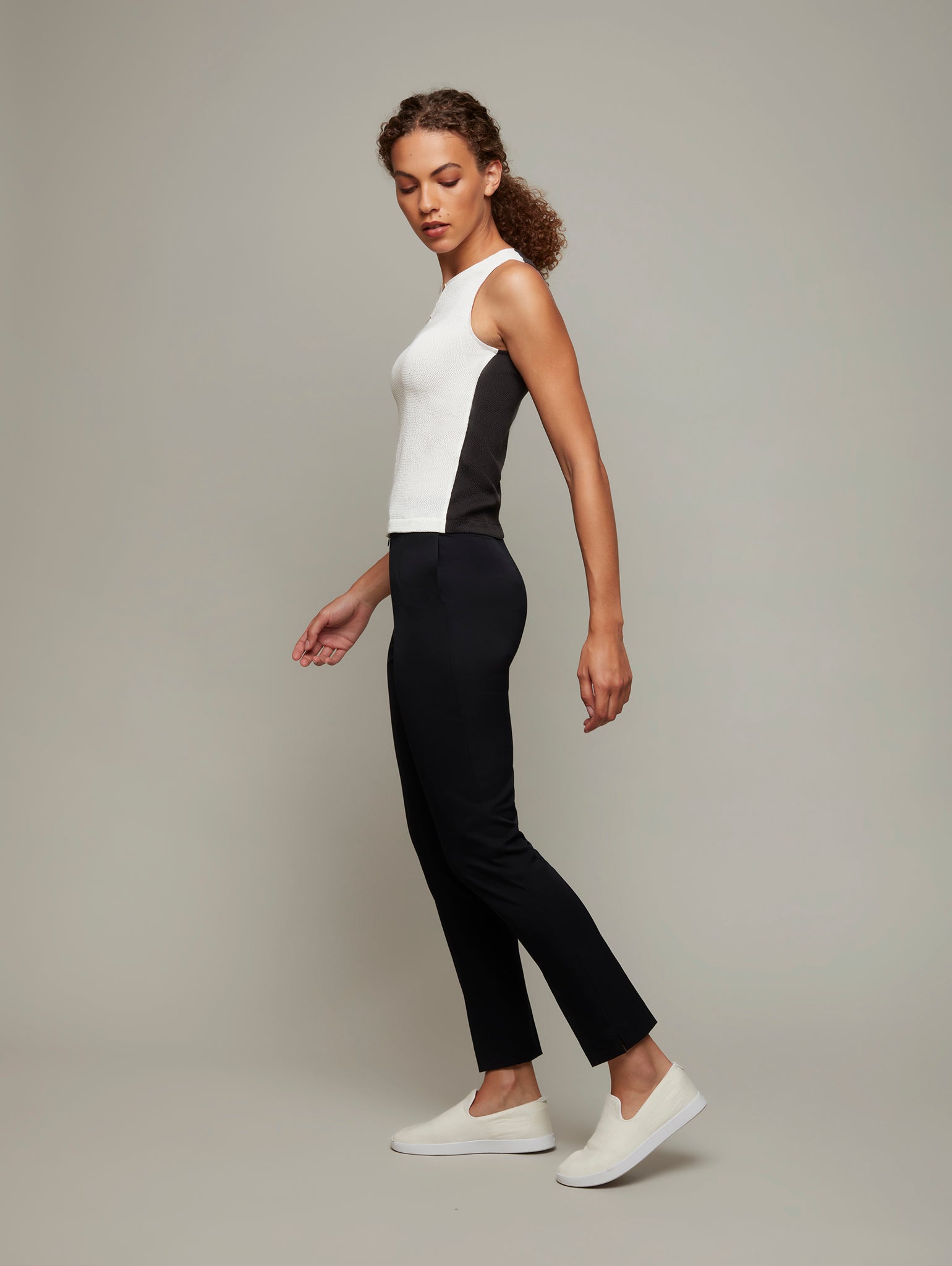 THYME | Stretch Silk Tank | Size: Ivory/Black / M Refurbished - N/A refurbished available on Cerqular