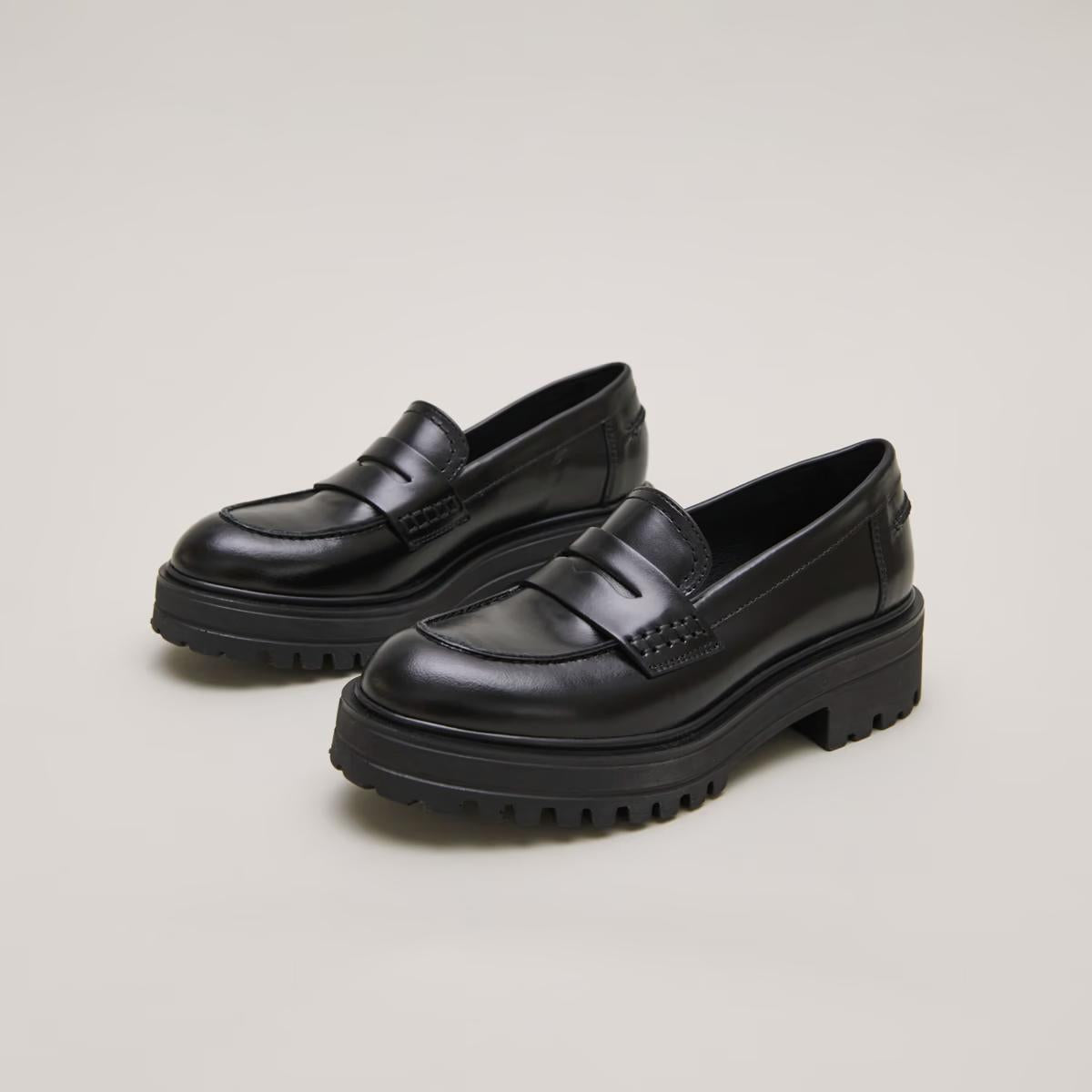 225- Alfi Cuir Noir | Color: NOIR | Size: 40 Refurbished - Rue Madame is a known brand, and the standardized name is " refurbished available on Cerqular