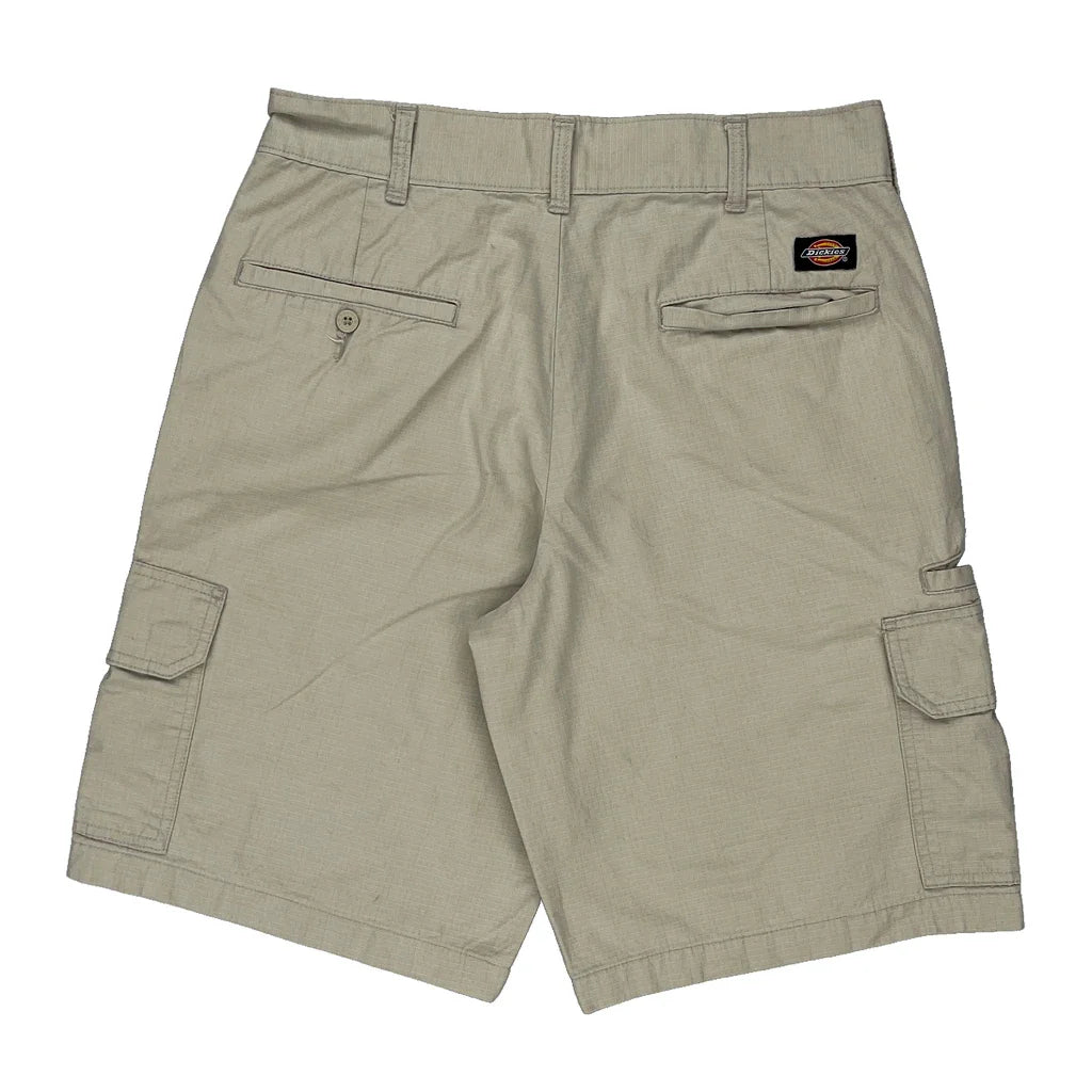 Buy Dickies Cargo Shorts - 31W 11L Beige Cotton Refurbished - $32.82 Dickies Cargo Shorts - 31W 11L Beige Cotton Refurbished - Thrifted (note: this is a term often used to describe second- refurbished available on Cerqular