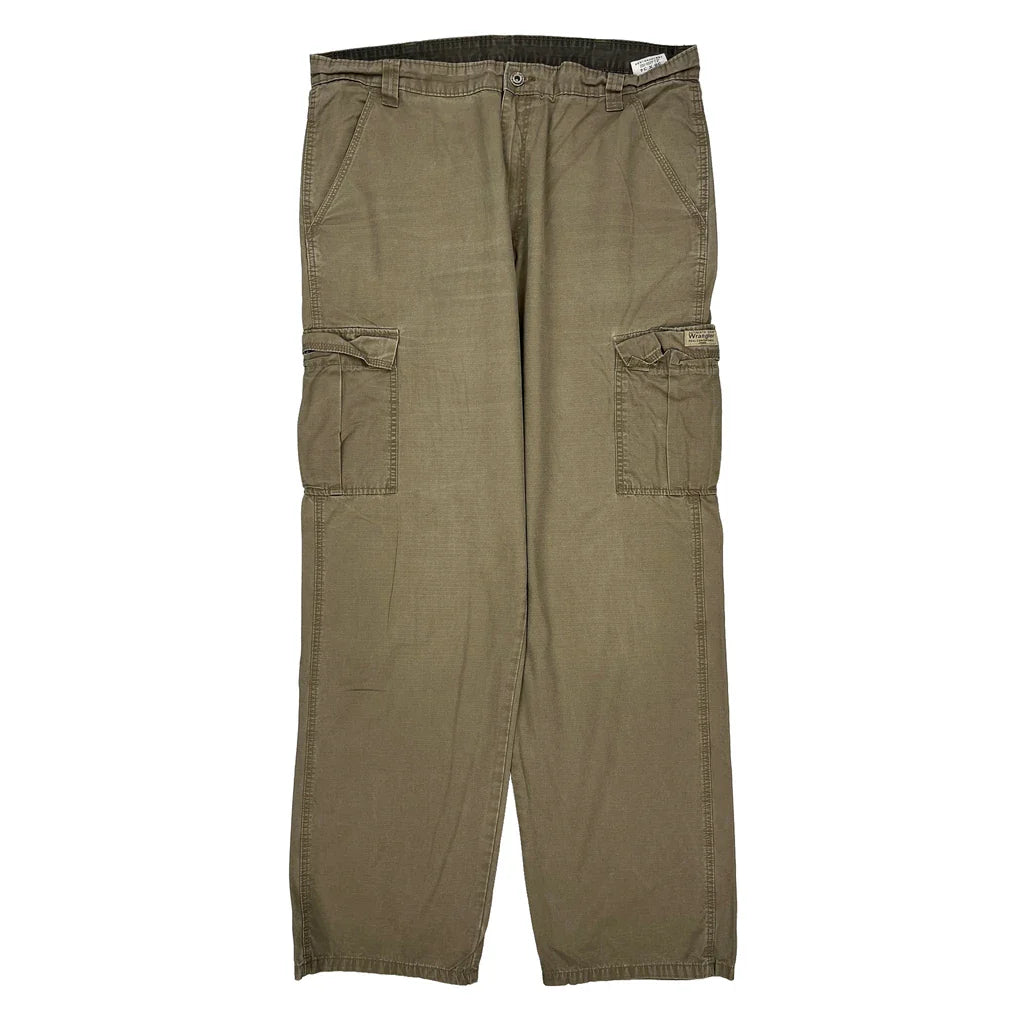 Wrangler Cargo Trousers - 36W 34L Khaki Cotton Refurbished - Thrifted (note: this is a term often used to describe second- refurbished available on Cerqular