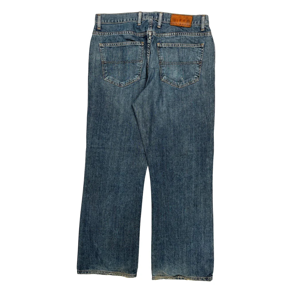 Tommy Hilfiger Jeans - 34W 30L Blue Denim Refurbished - Thrifted (note: this is a term often used to describe second- refurbished available on Cerqular