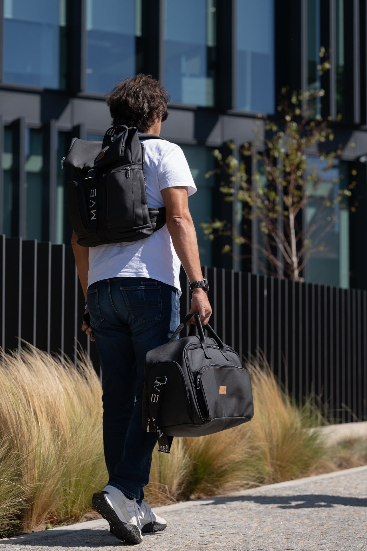 Xclusive Vegan Duffle bag black Refurbished - My Vegan Bags refurbished available on Cerqular