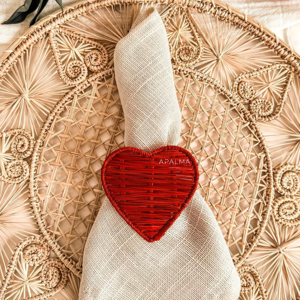 Heart Shape - Valentine's Napkin Ring | Color: Red Refurbished - Apalma Handmade refurbished available on Cerqular