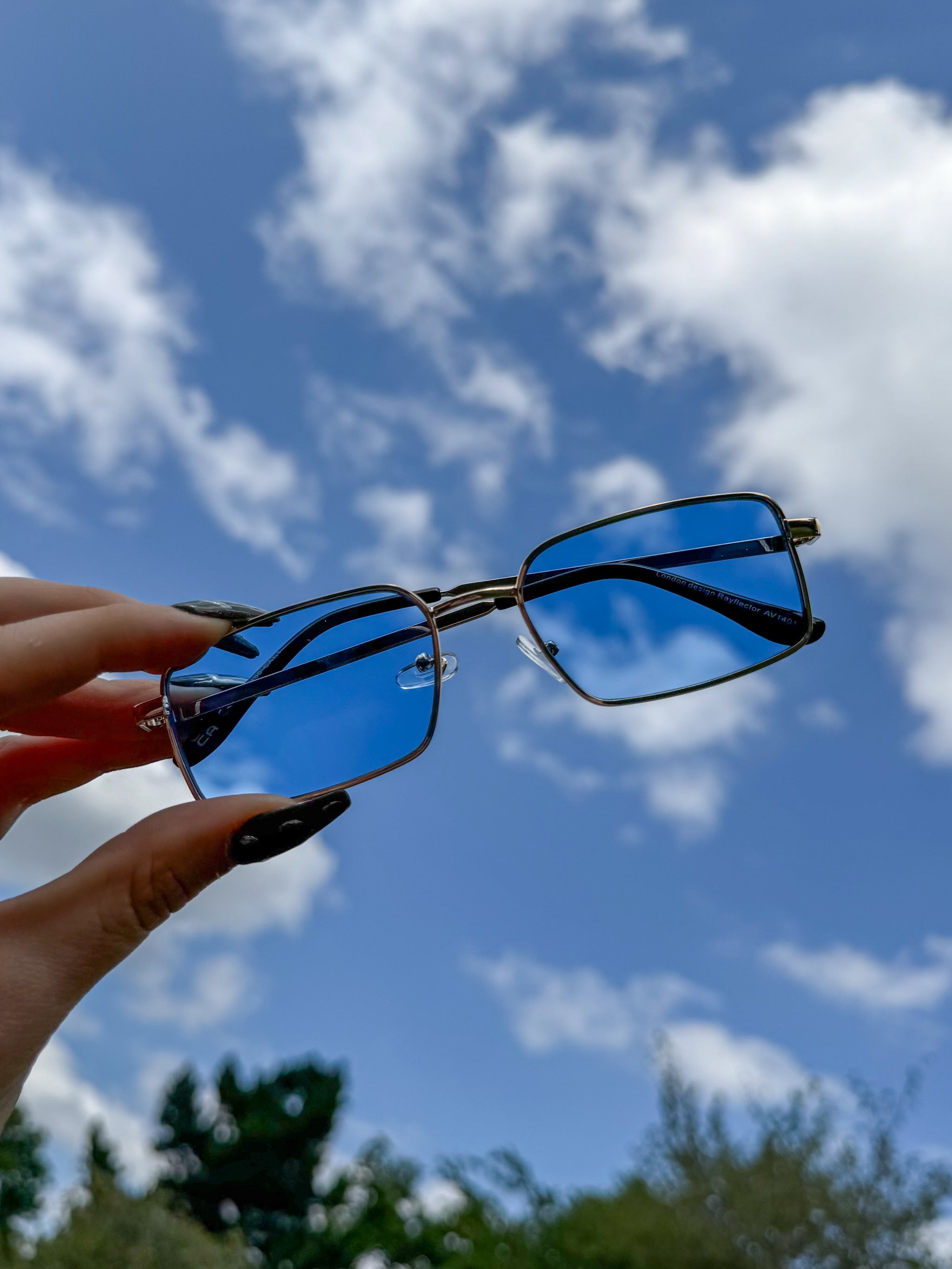 Berlin Metal Frame Rectangle Sunglasses Refurbished - Thrifted (note: this is a term often used to describe second- refurbished available on Cerqular