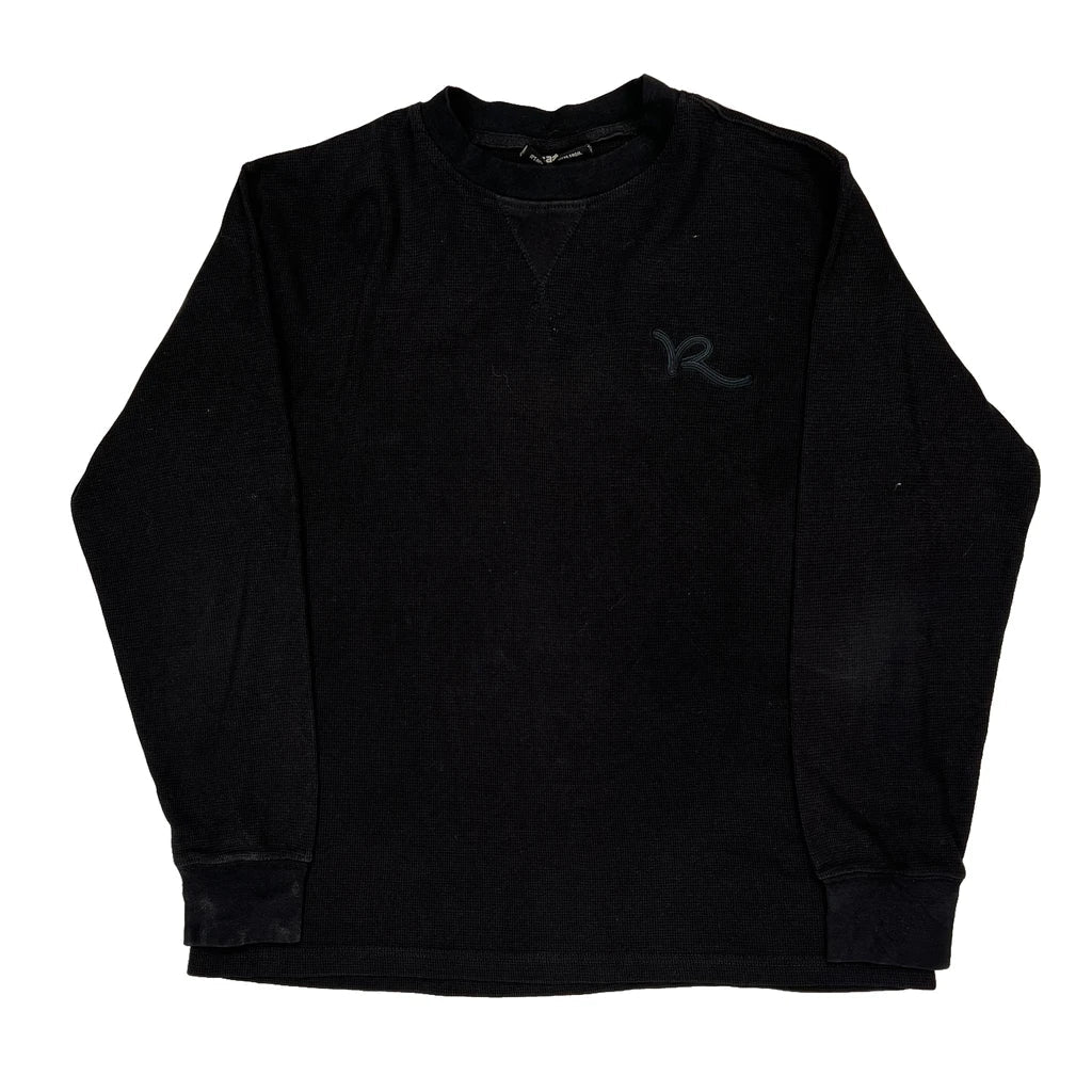 Buy Rocawear Long Sleeve T-Shirt - 2XL Black Cotton Blend Refurbished - $50.91 Rocawear Long Sleeve T-Shirt - 2XL Black Cotton Blend Refurbished - Thrifted (note: this is a term often used to describe second- refurbished available on Cerqular