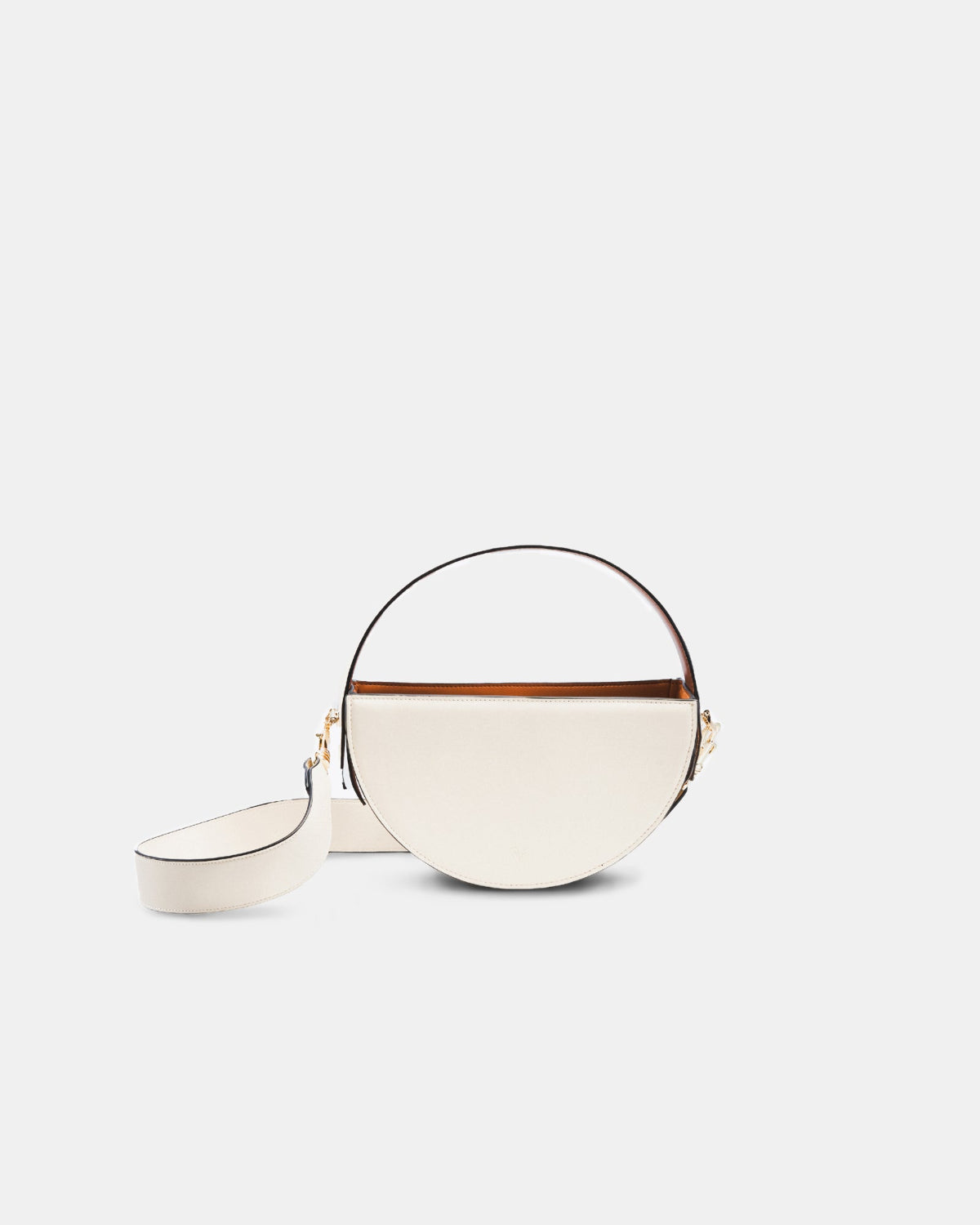 Buy 🌽 The ONE Corn Leather Bag | Color: Black x Oat Refurbished - $93.50 🌽 The ONE Corn Leather Bag | Color: Black x Oat Refurbished - ONE (assuming it refers to the brand "ONE") refurbished available on Cerqular