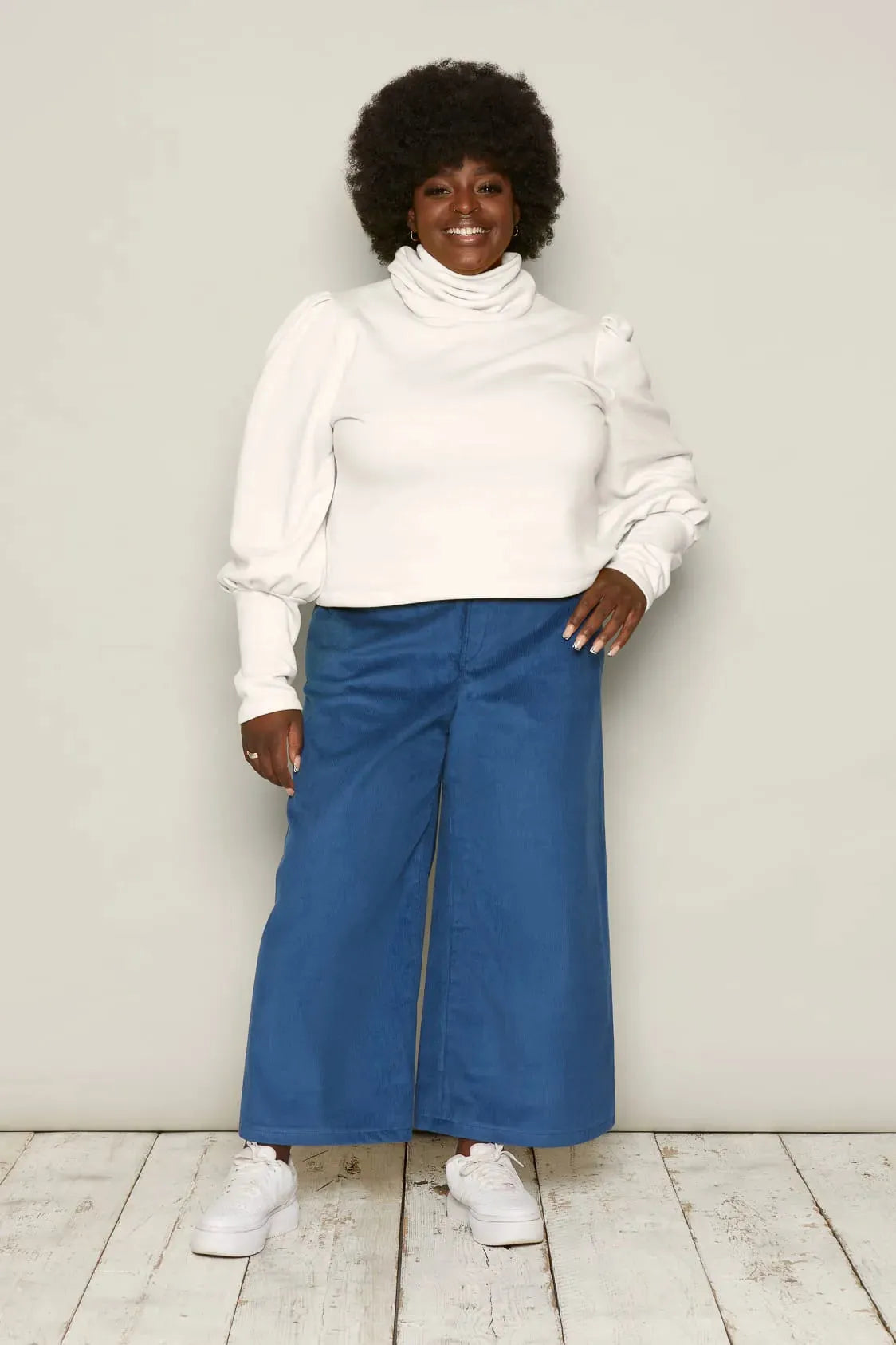 Logi Jumper (White) | size: 2XL Refurbished - N/A refurbished available on Cerqular