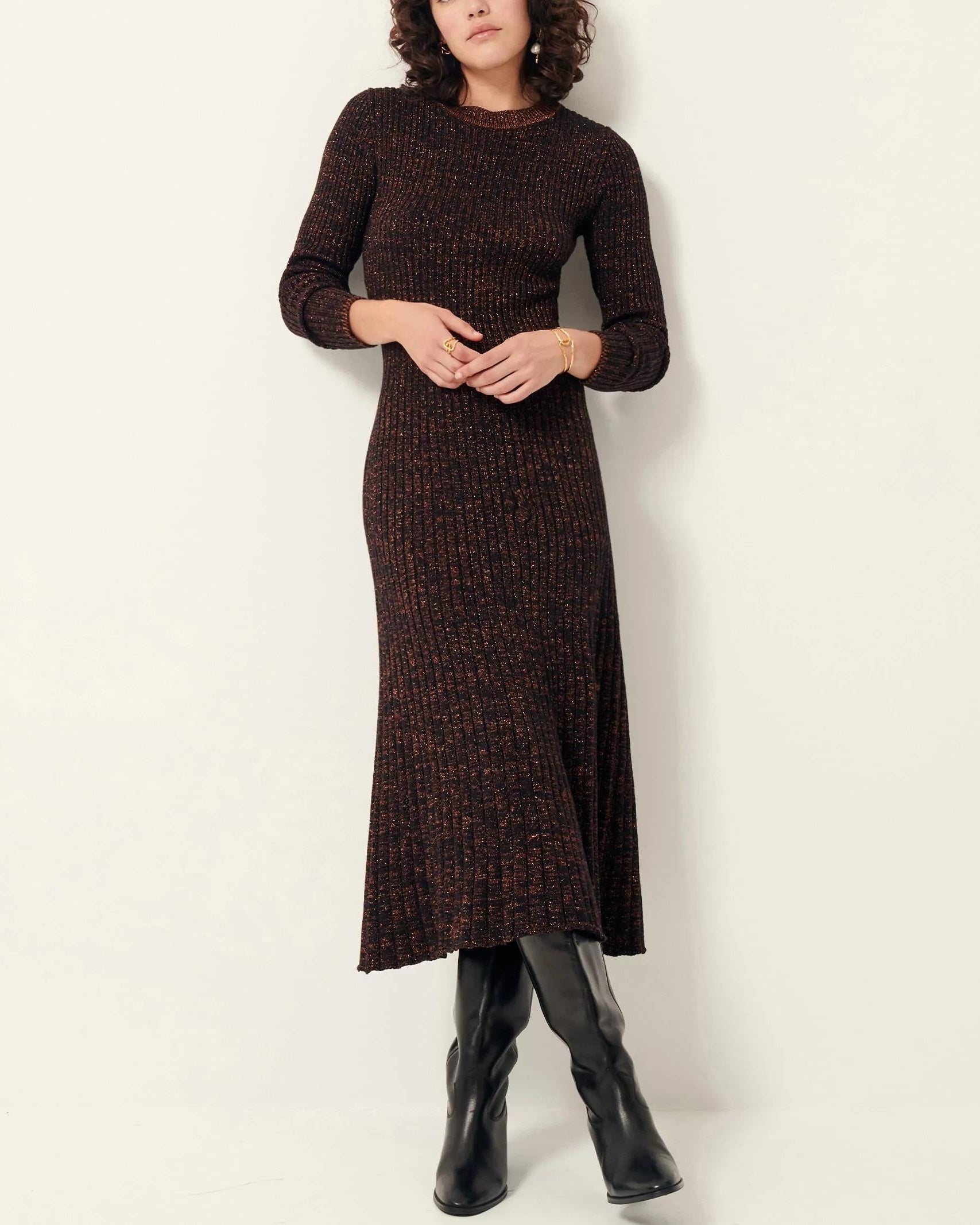 Dress Maniluz Orient-Night | Color: ORIENT NIGHT | Size: L Refurbished - N/A (I could not find a well-known brand with this name refurbished available on Cerqular