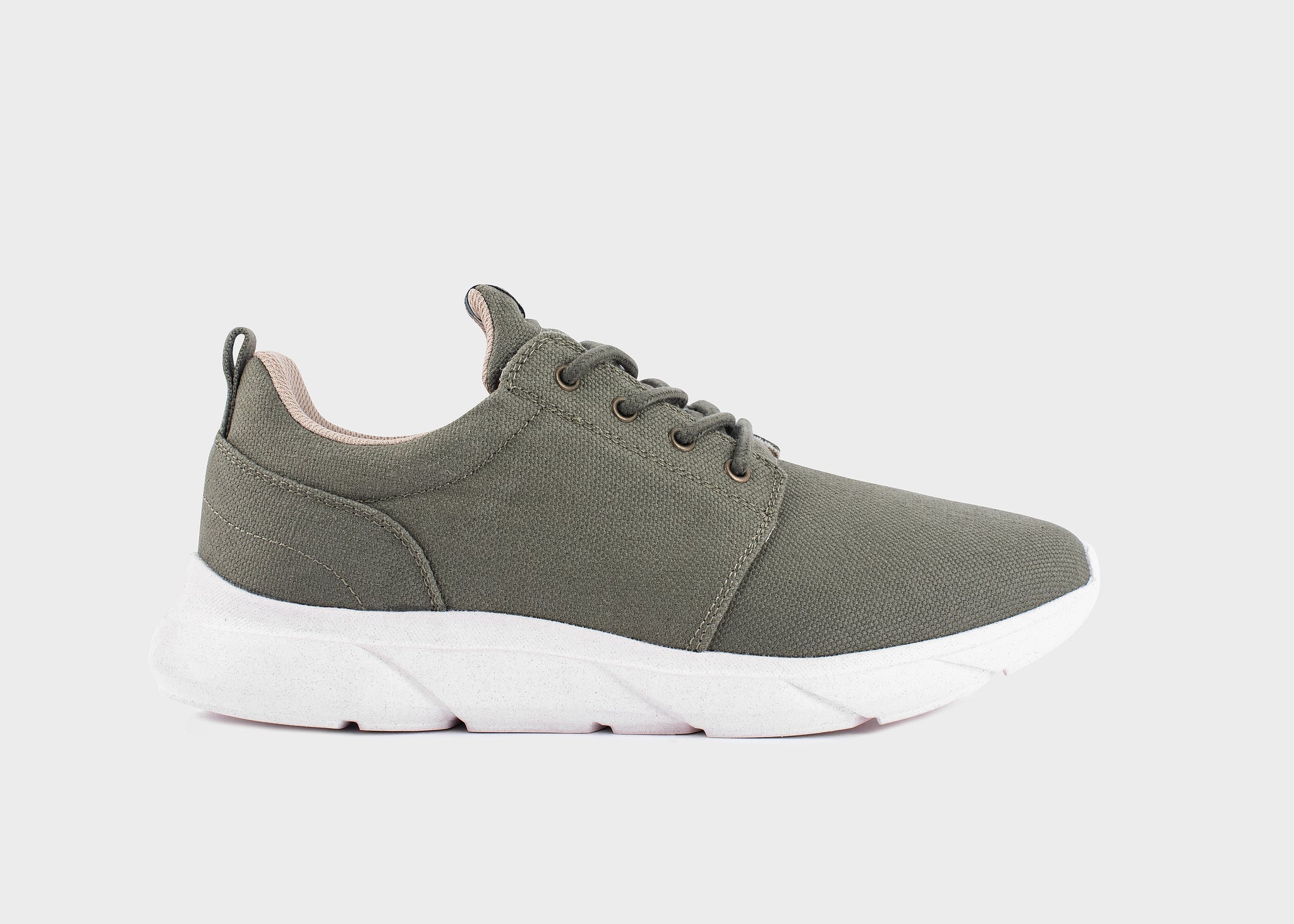 Buy Explorer V2 for Men Dark Green | Size: US M 11 | EU 44 Refurbished - $129.00 Explorer V2 for Men Dark Green | Size: US M 11 | EU 44 Refurbished - 8000Kicks refurbished available on Cerqular